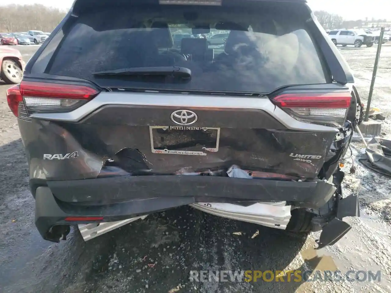 9 Фотография поврежденного автомобиля 2T3N1RFV4KC056050 TOYOTA RAV4 2019