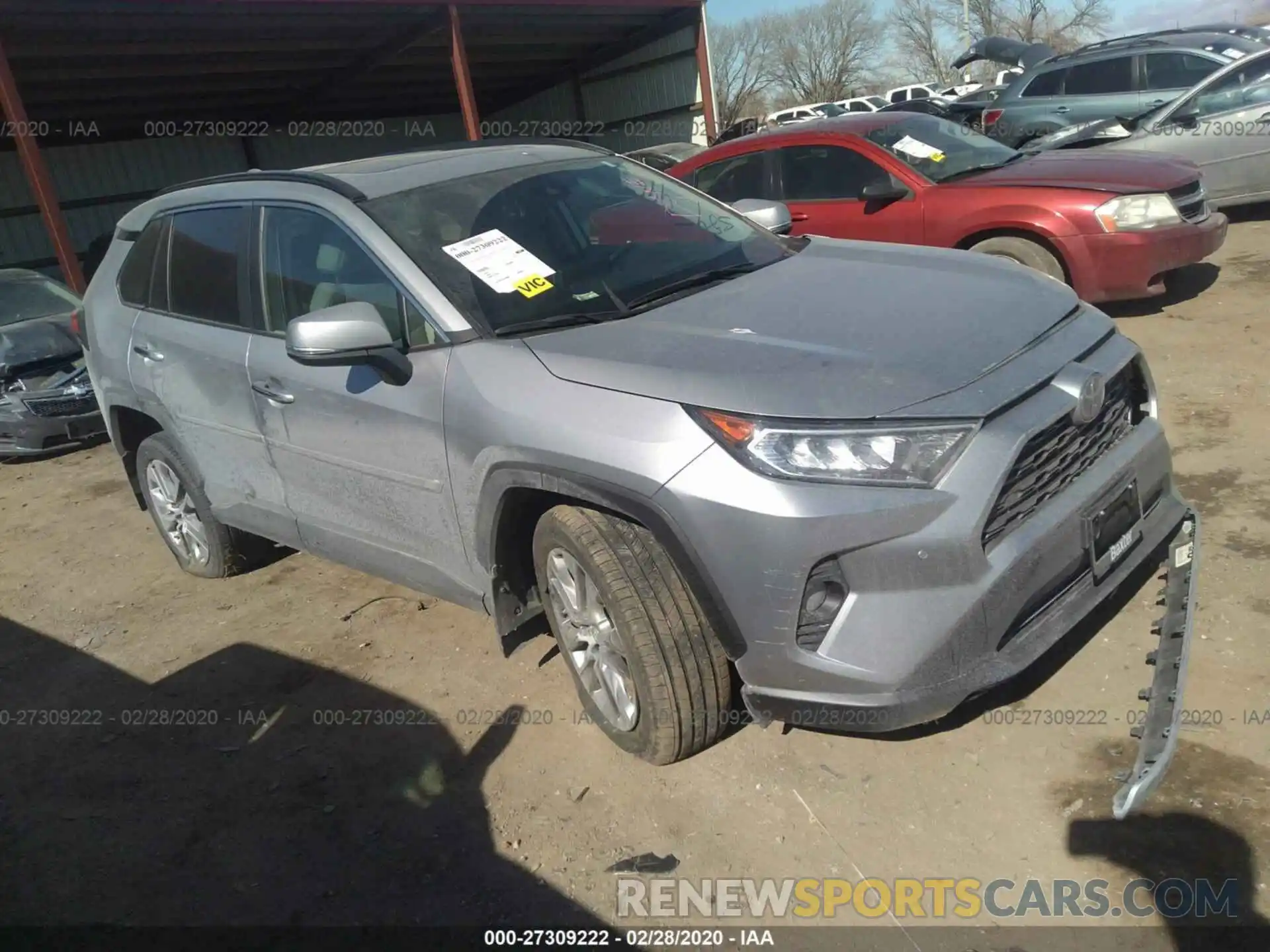 1 Photograph of a damaged car 2T3N1RFV5KC011392 TOYOTA RAV4 2019