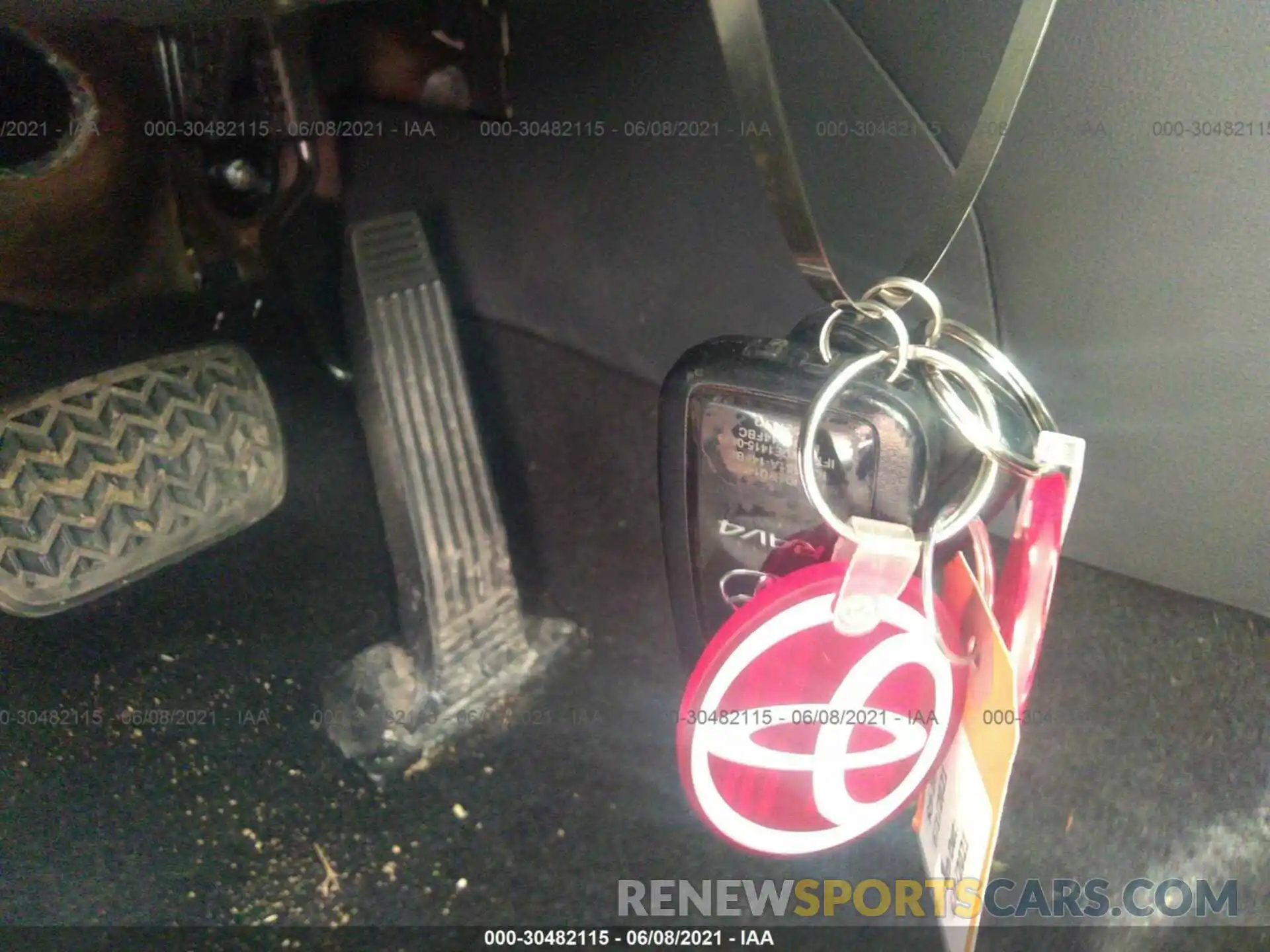 11 Photograph of a damaged car 2T3N1RFV5KC049494 TOYOTA RAV4 2019