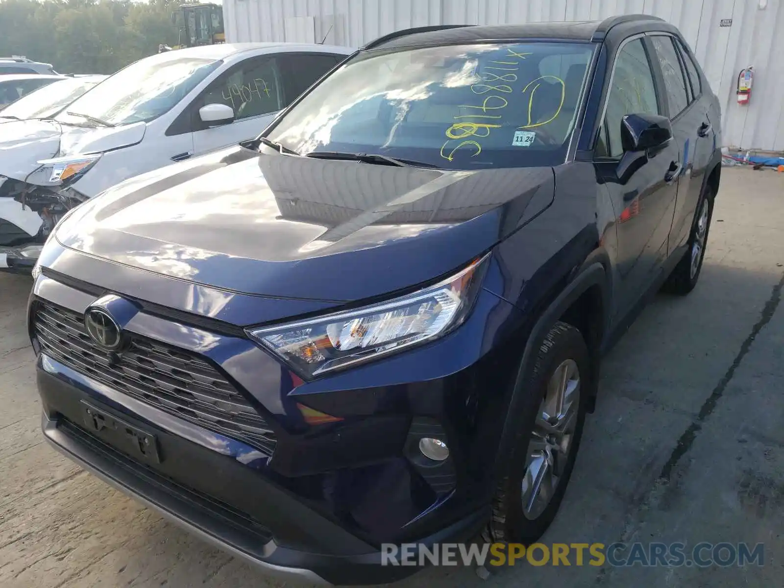 2 Photograph of a damaged car 2T3N1RFV6KW061037 TOYOTA RAV4 2019