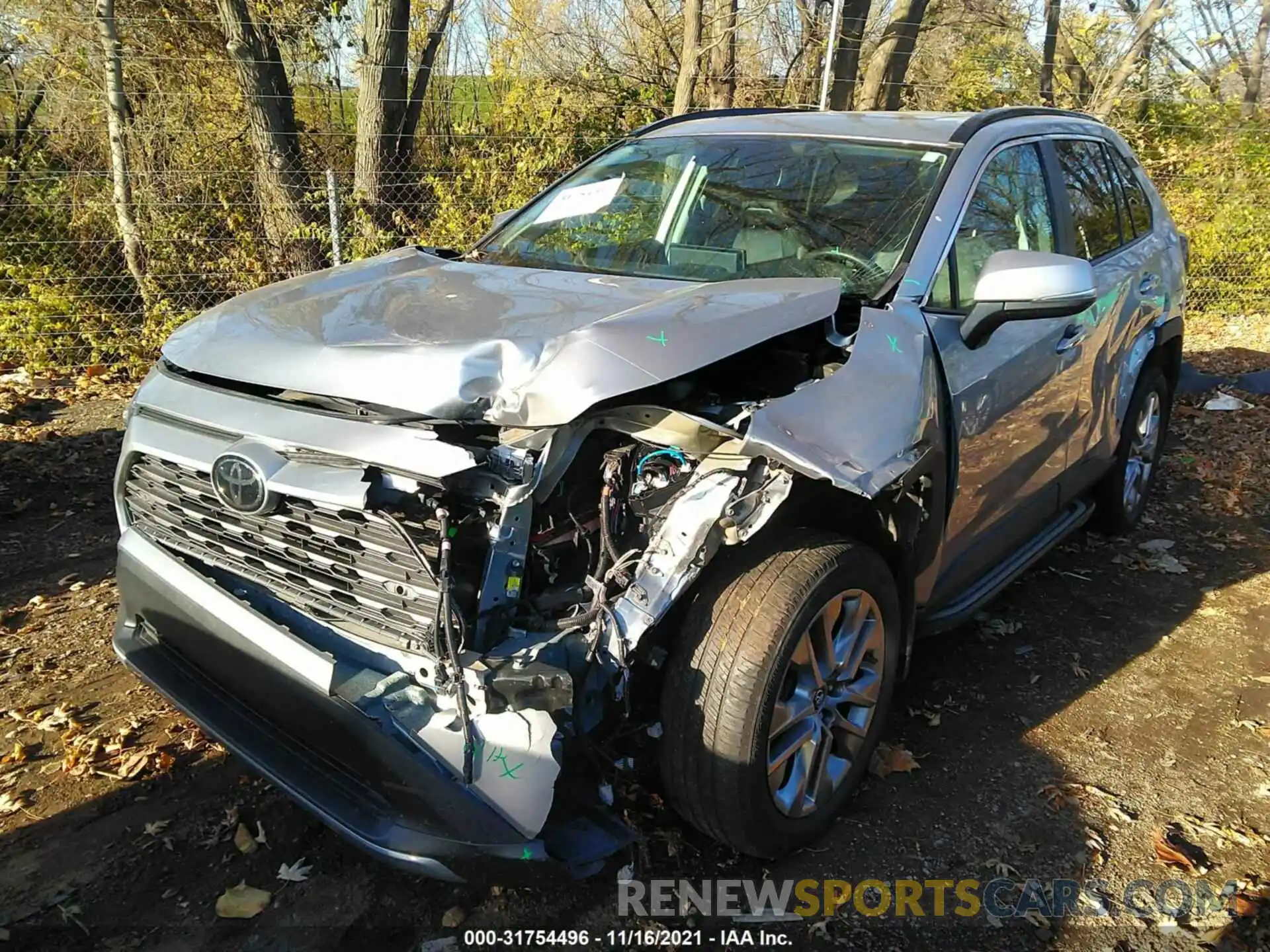 2 Photograph of a damaged car 2T3N1RFV7KC028260 TOYOTA RAV4 2019