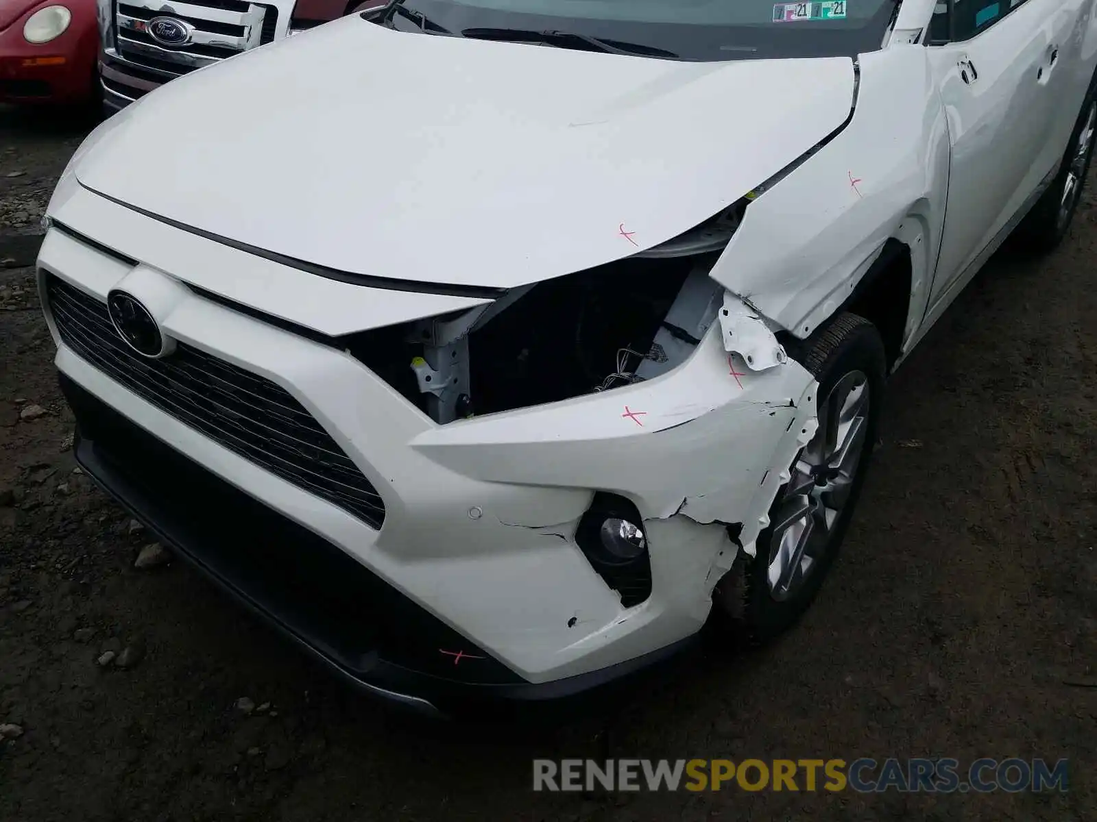 9 Photograph of a damaged car 2T3N1RFV7KW018391 TOYOTA RAV4 2019