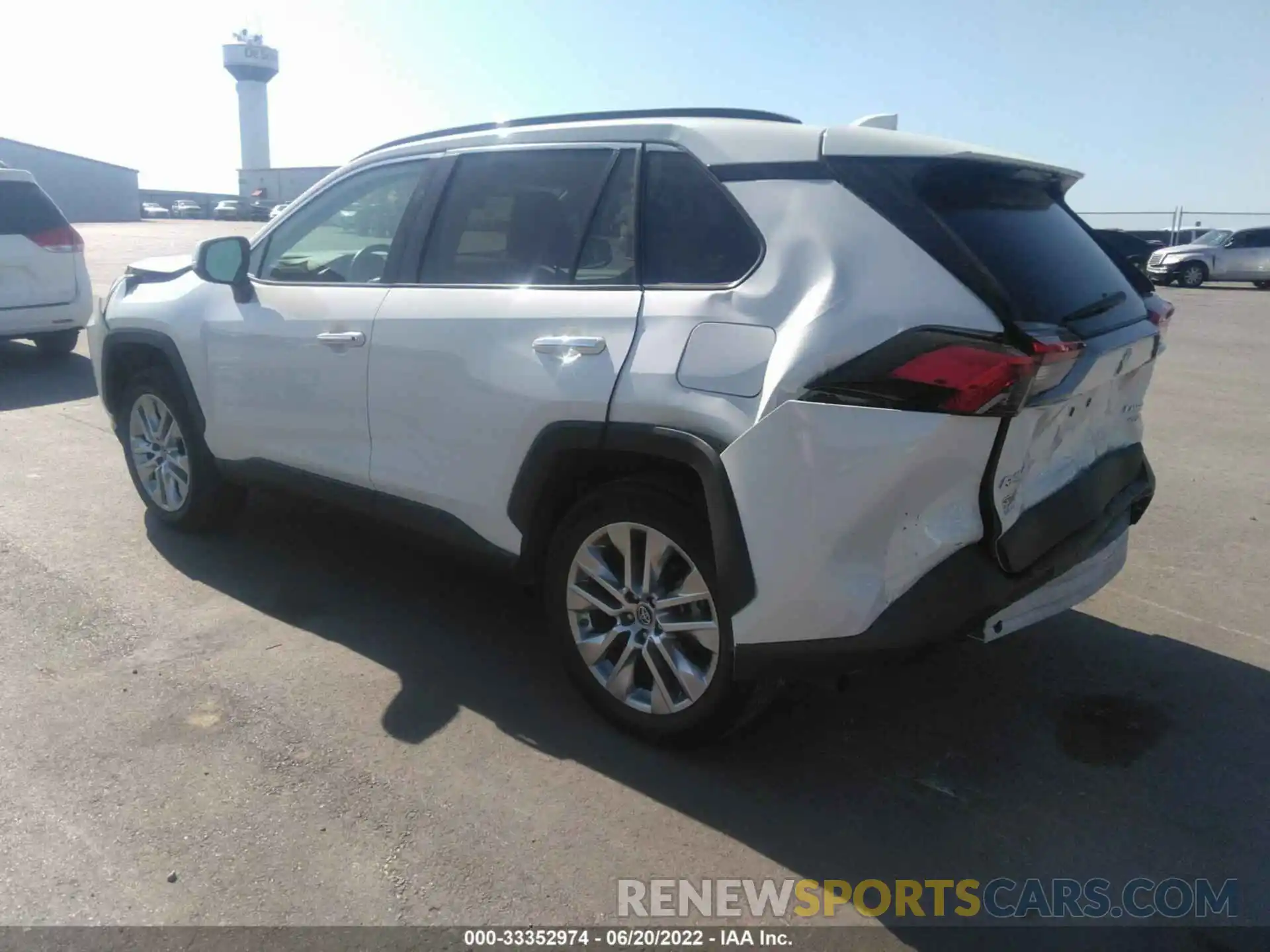 3 Photograph of a damaged car 2T3N1RFV8KC054768 TOYOTA RAV4 2019