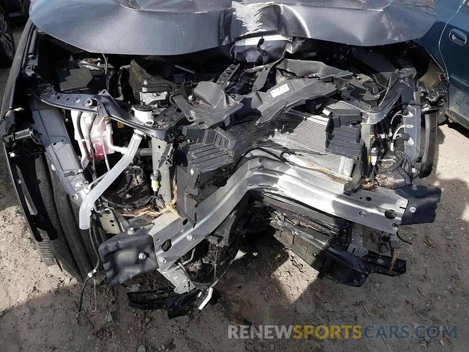 9 Photograph of a damaged car 2T3N1RFV8KW014625 TOYOTA RAV4 2019