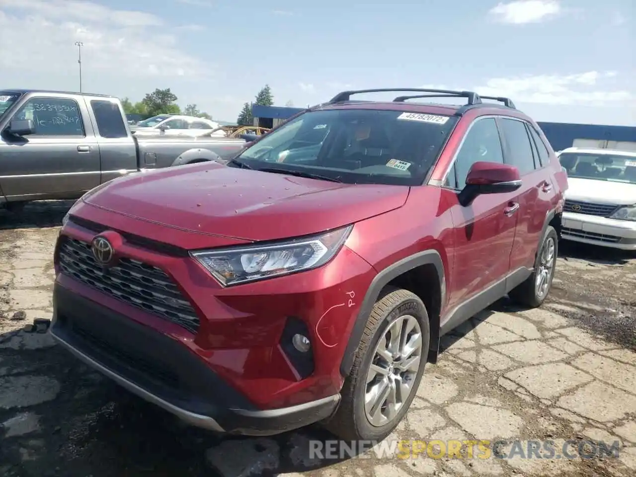 2 Photograph of a damaged car 2T3N1RFV8KW062853 TOYOTA RAV4 2019