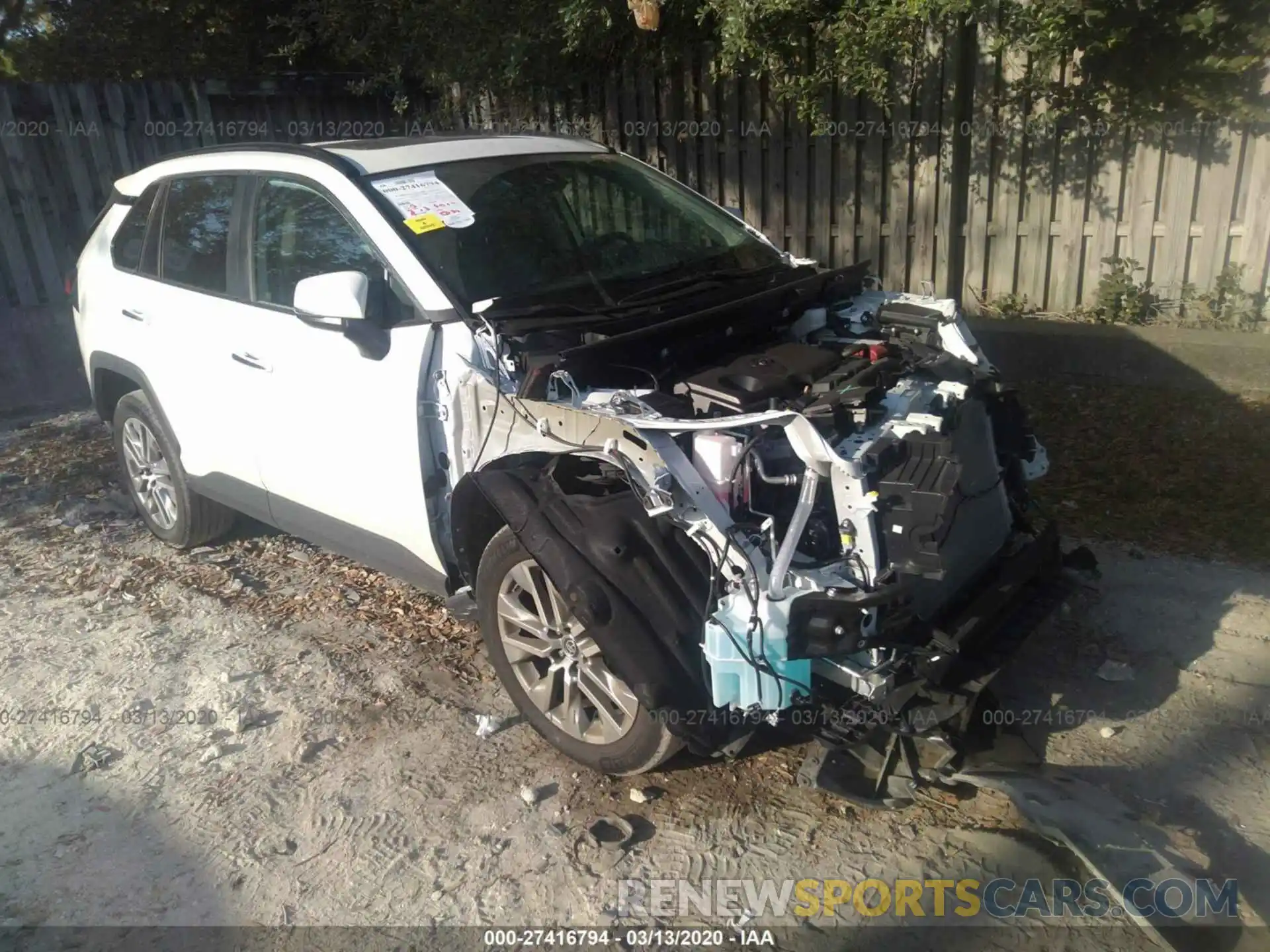 1 Photograph of a damaged car 2T3N1RFV9KC053046 TOYOTA RAV4 2019