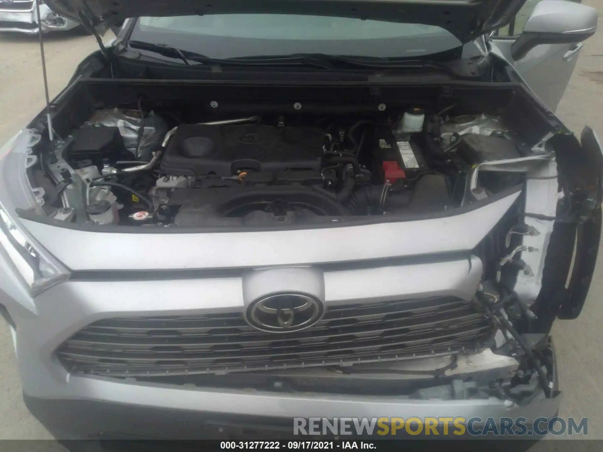 10 Photograph of a damaged car 2T3N1RFV9KW054003 TOYOTA RAV4 2019