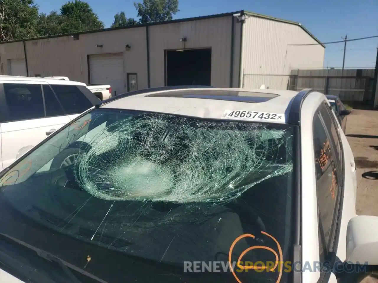 9 Photograph of a damaged car 2T3N1RFV9KW061937 TOYOTA RAV4 2019