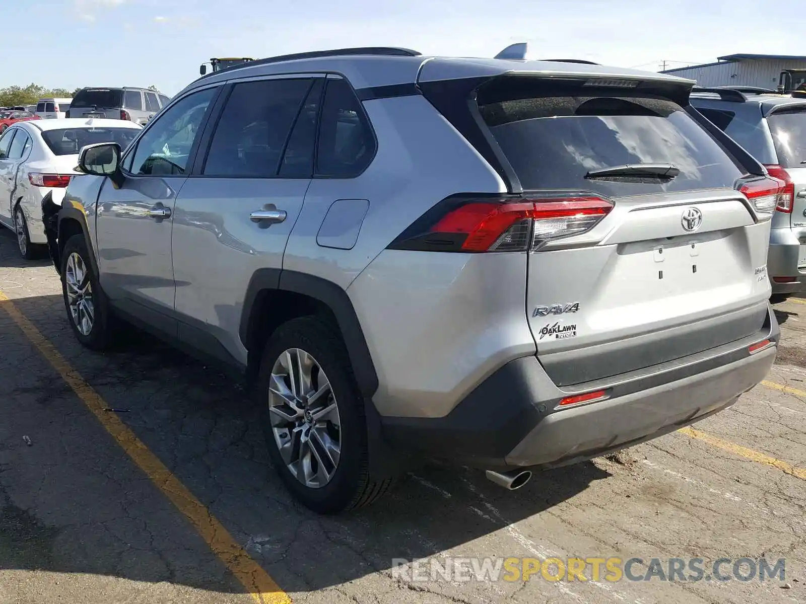 3 Photograph of a damaged car 2T3N1RFVXKW082618 TOYOTA RAV4 2019