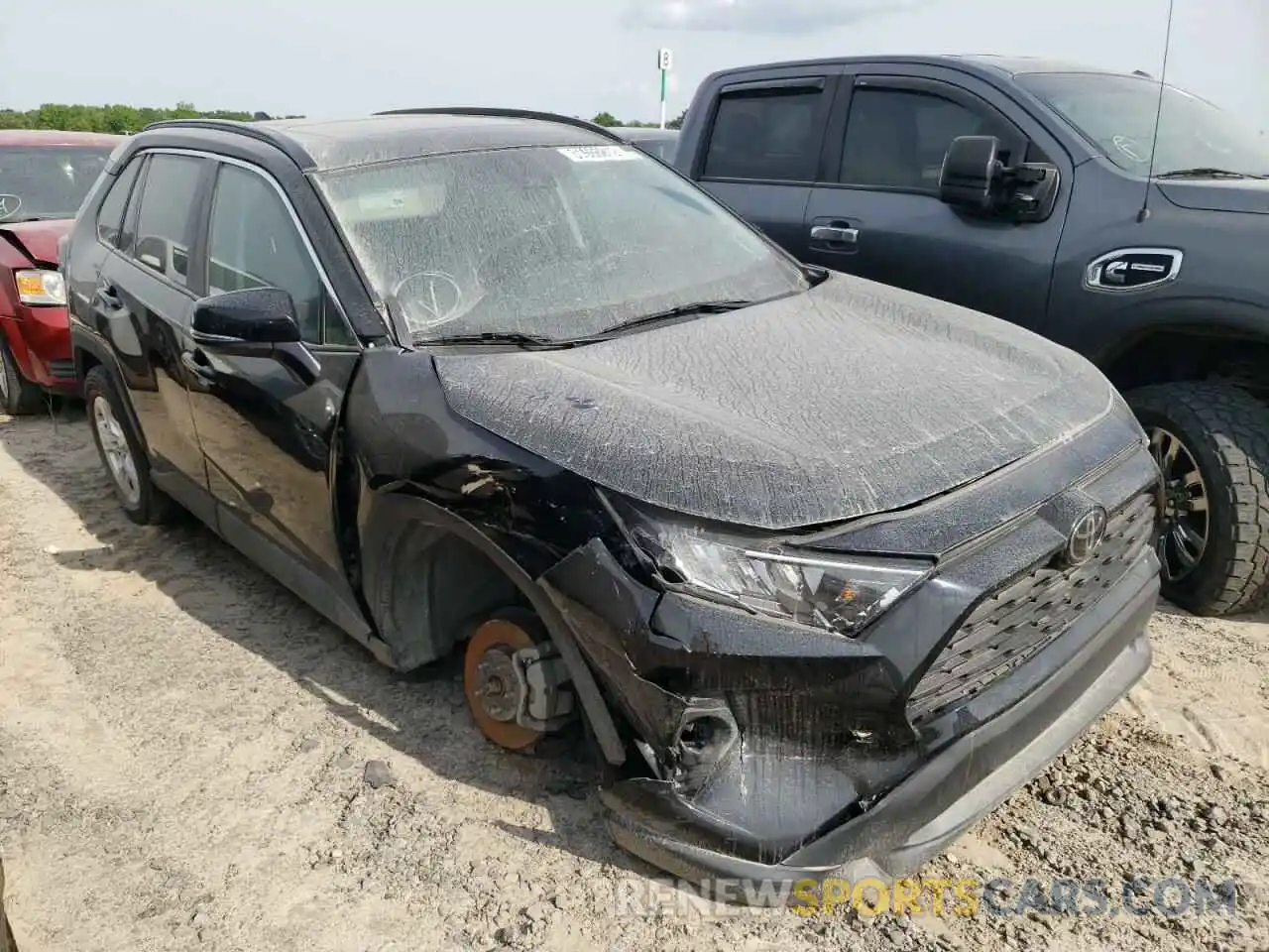 1 Фотография поврежденного автомобиля 2T3P1RFV0KC002544 TOYOTA RAV4 2019