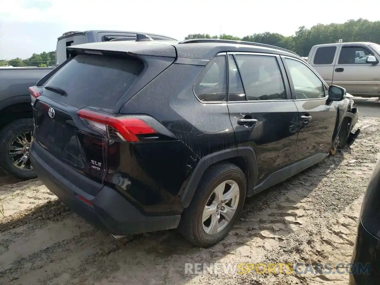 4 Photograph of a damaged car 2T3P1RFV0KC002544 TOYOTA RAV4 2019