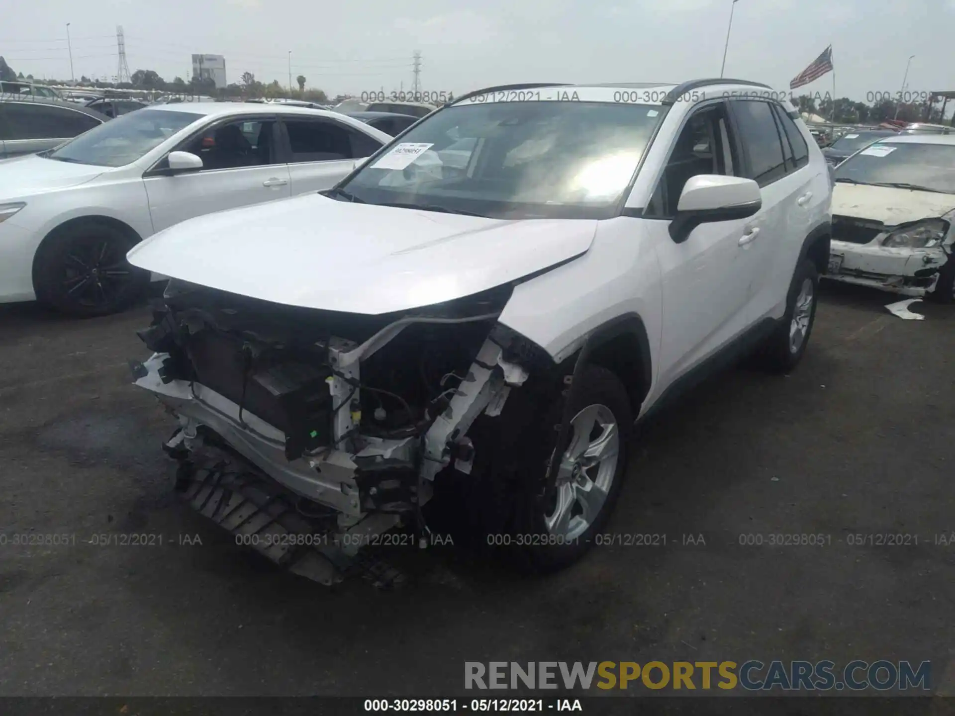 2 Photograph of a damaged car 2T3P1RFV0KC005797 TOYOTA RAV4 2019