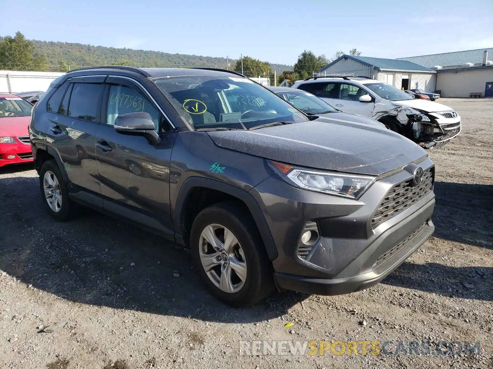 1 Photograph of a damaged car 2T3P1RFV0KC013088 TOYOTA RAV4 2019