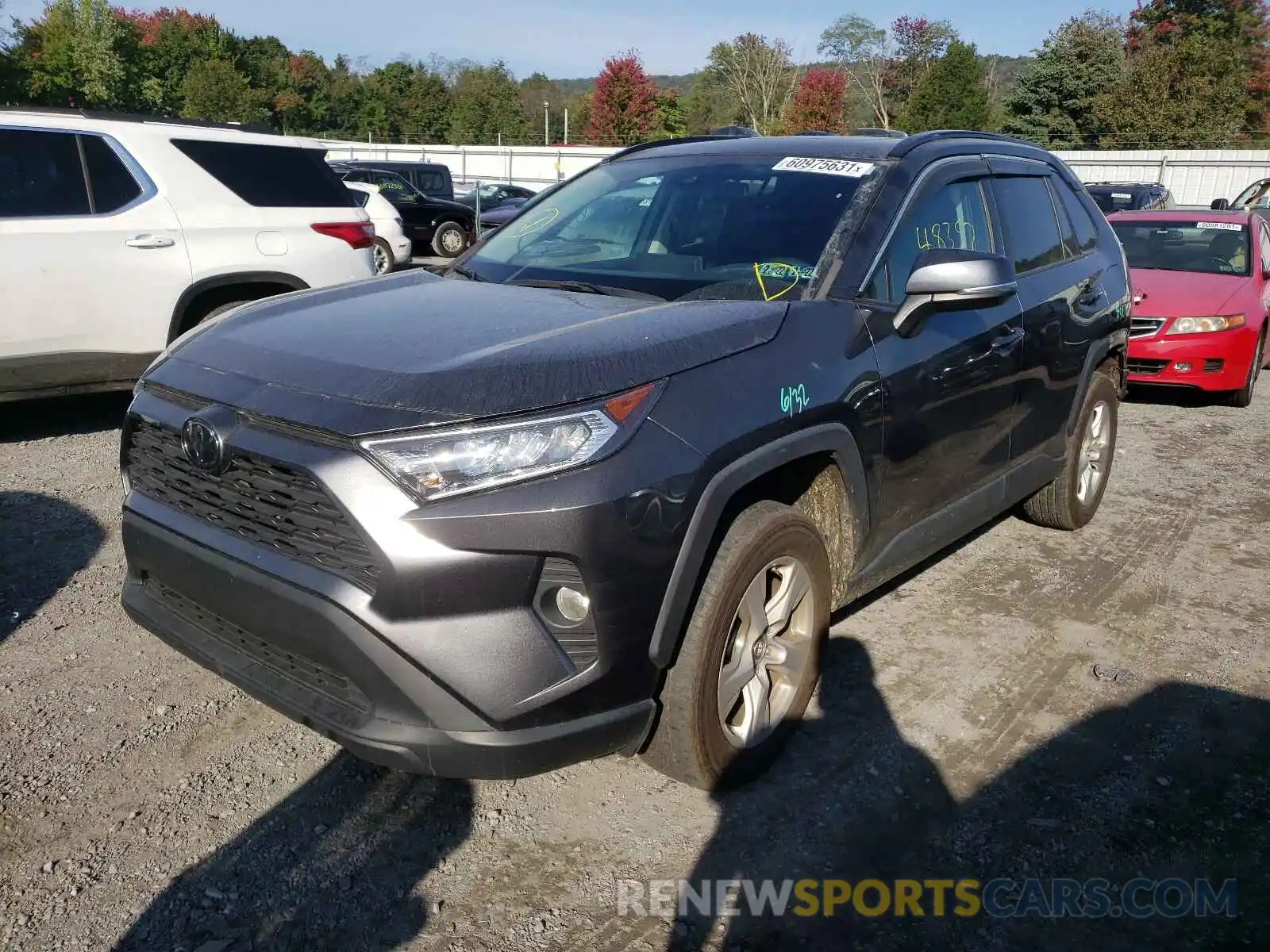 2 Photograph of a damaged car 2T3P1RFV0KC013088 TOYOTA RAV4 2019