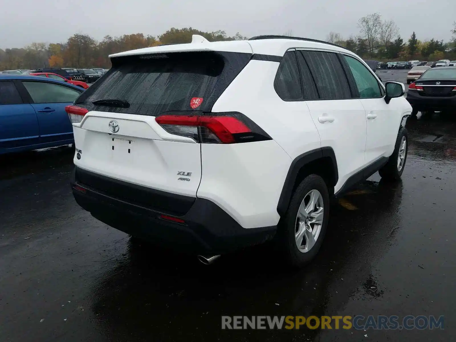 4 Photograph of a damaged car 2T3P1RFV0KC013771 TOYOTA RAV4 2019