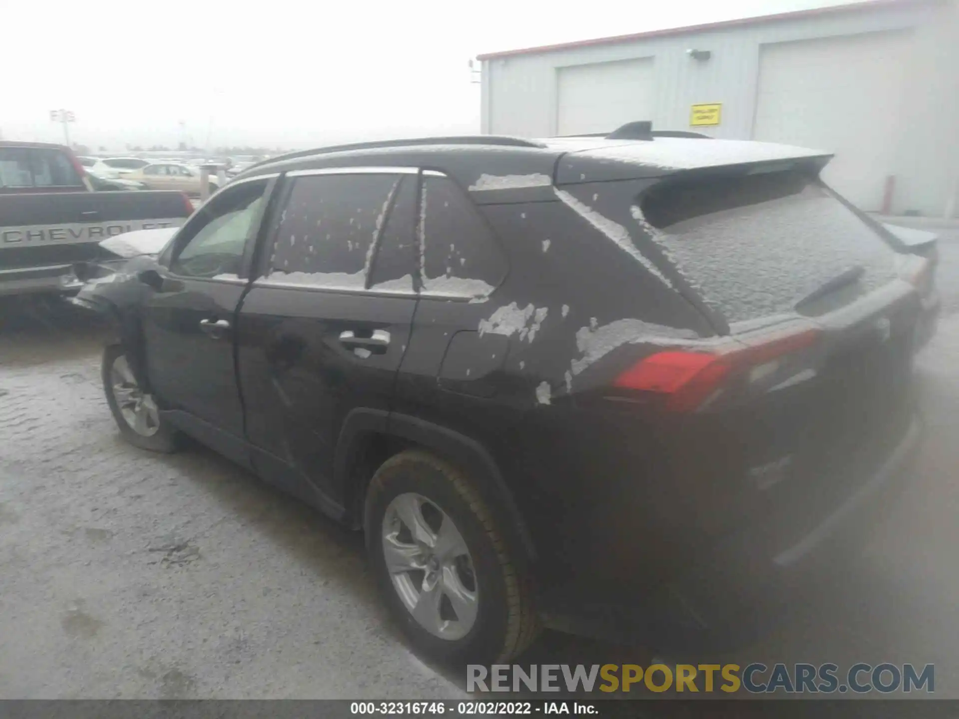 3 Фотография поврежденного автомобиля 2T3P1RFV0KC013818 TOYOTA RAV4 2019