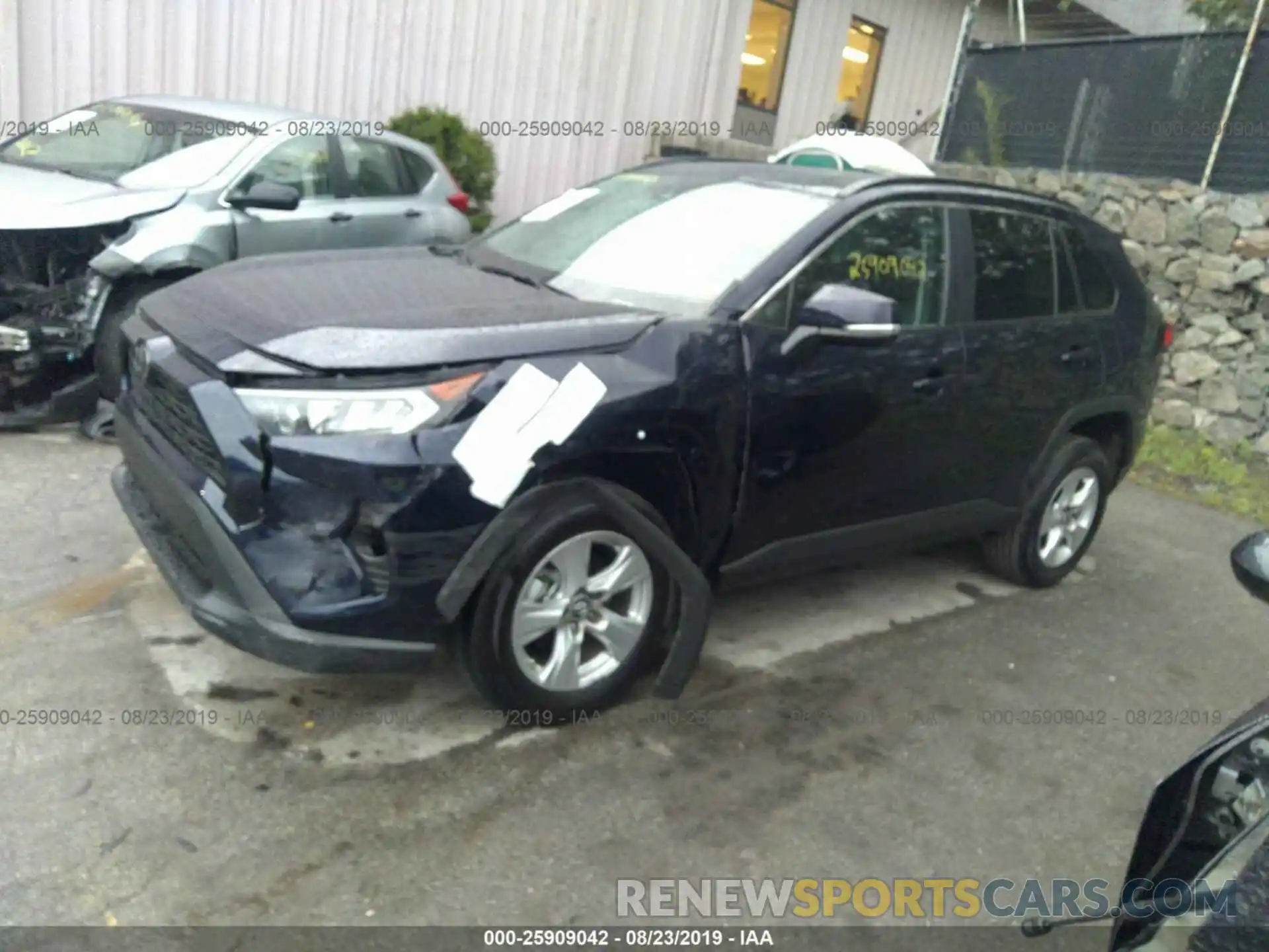 2 Photograph of a damaged car 2T3P1RFV0KC014676 TOYOTA RAV4 2019