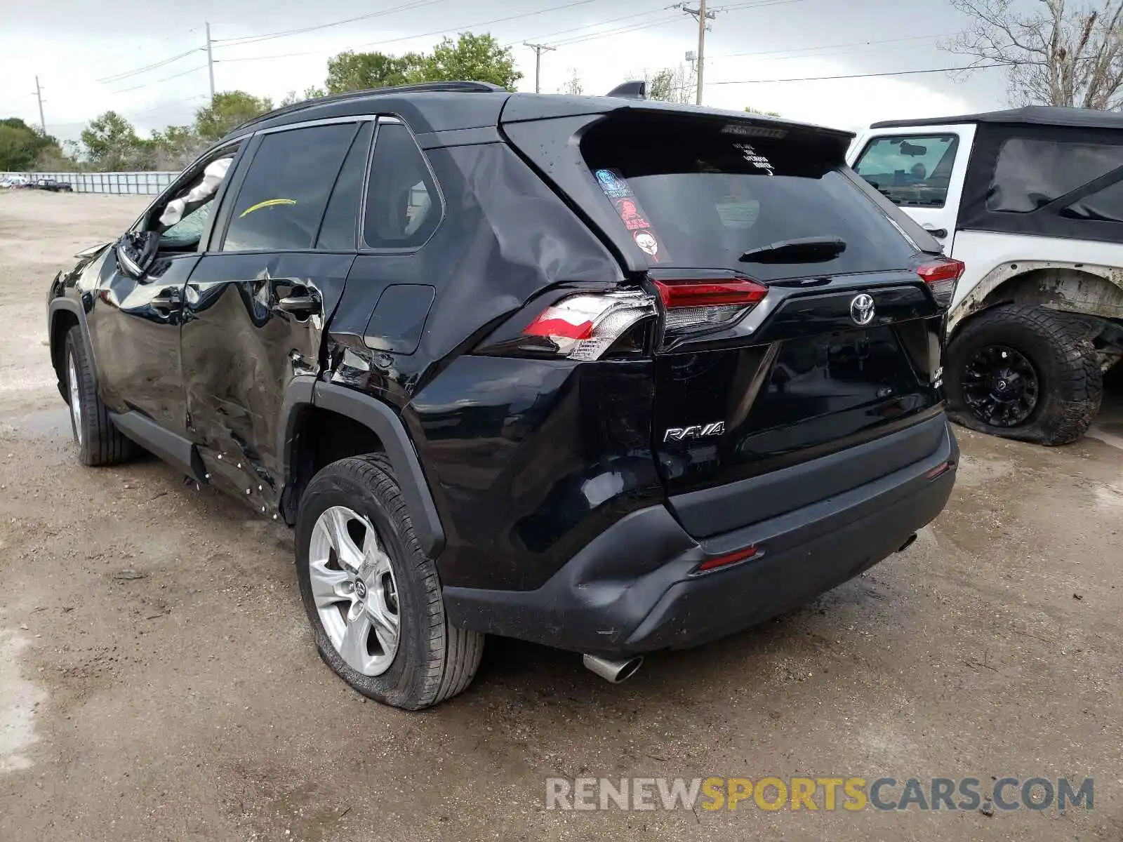 3 Фотография поврежденного автомобиля 2T3P1RFV0KC018775 TOYOTA RAV4 2019