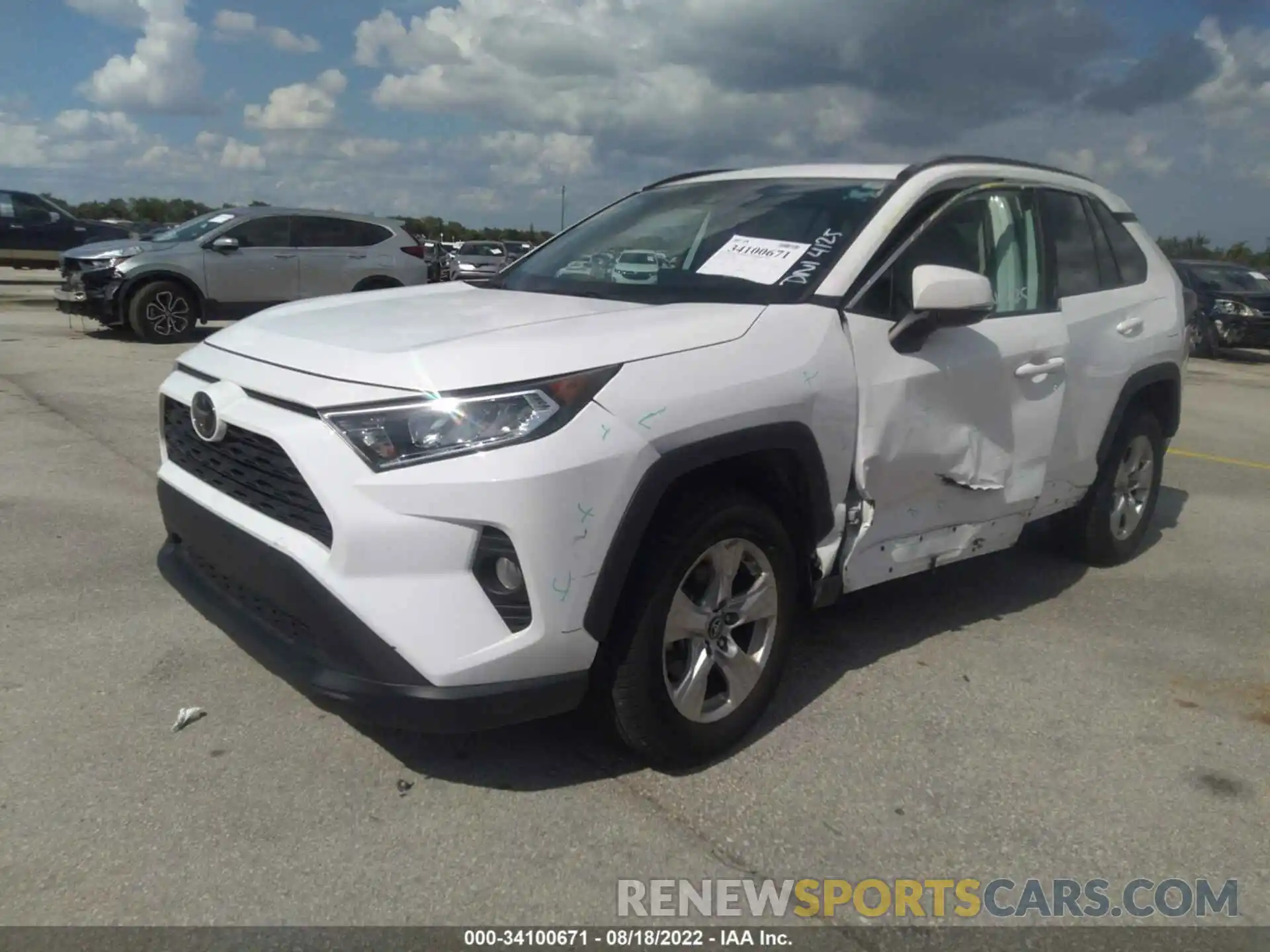 2 Фотография поврежденного автомобиля 2T3P1RFV0KC029372 TOYOTA RAV4 2019