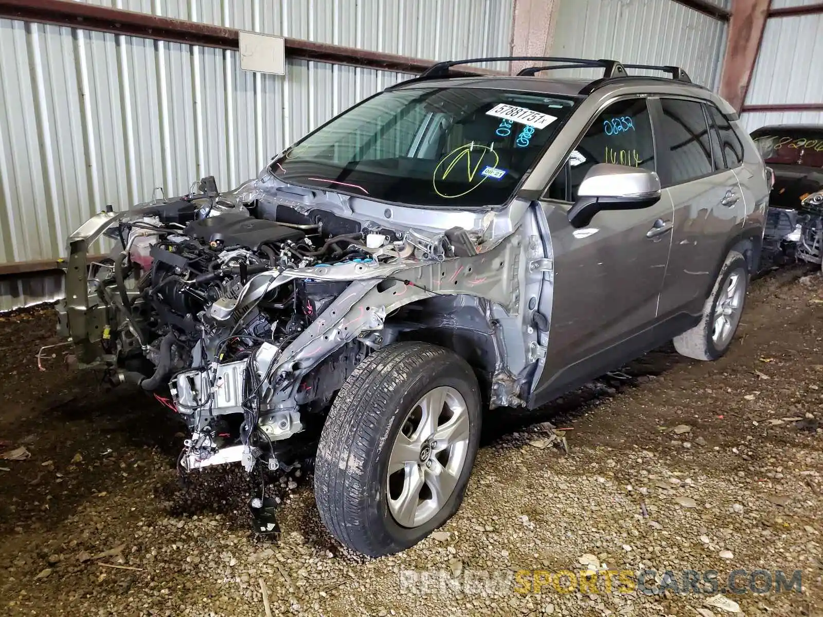 2 Photograph of a damaged car 2T3P1RFV0KC030232 TOYOTA RAV4 2019