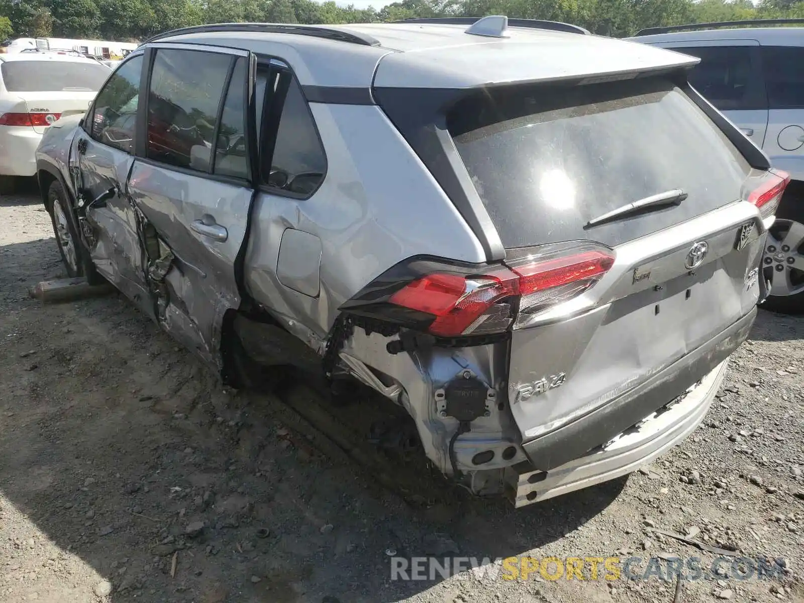 3 Фотография поврежденного автомобиля 2T3P1RFV0KC034040 TOYOTA RAV4 2019