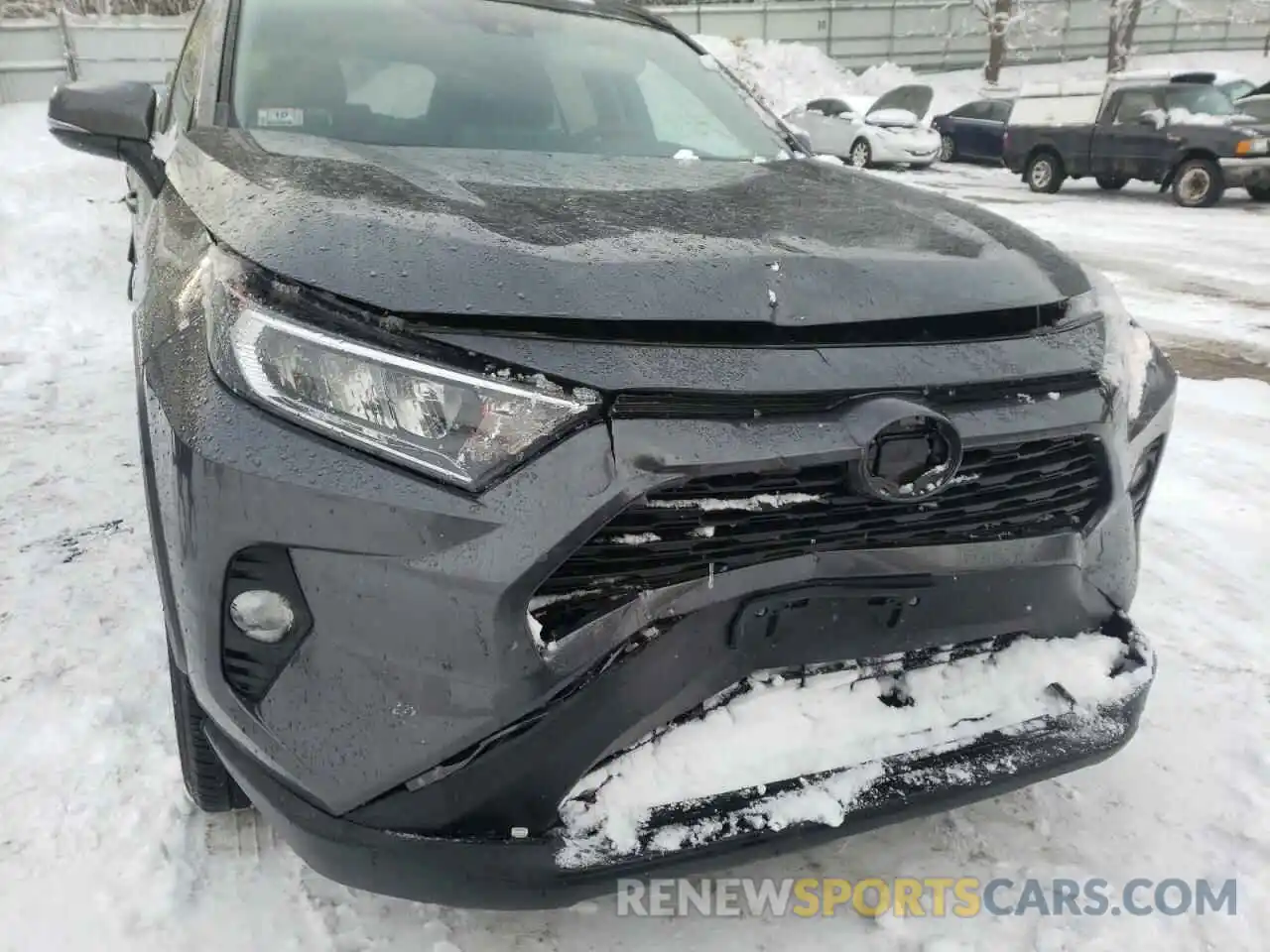 9 Photograph of a damaged car 2T3P1RFV0KC035298 TOYOTA RAV4 2019