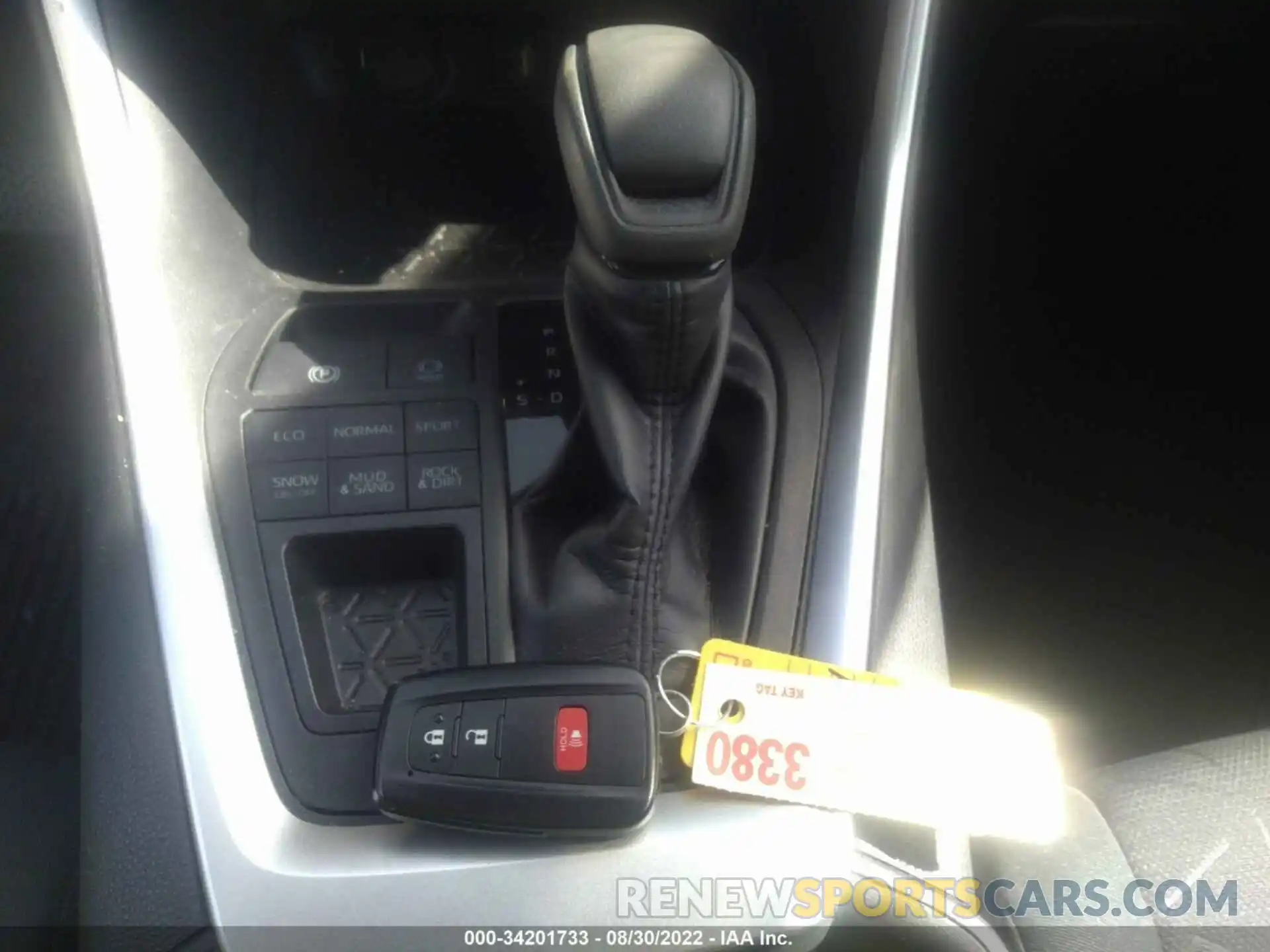 11 Фотография поврежденного автомобиля 2T3P1RFV0KC035477 TOYOTA RAV4 2019