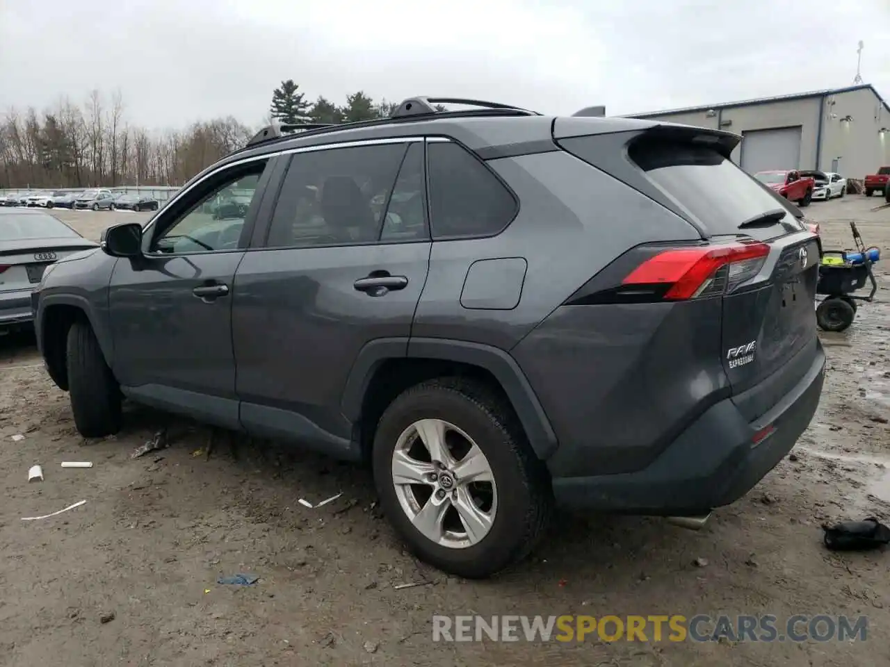 2 Photograph of a damaged car 2T3P1RFV0KC037651 TOYOTA RAV4 2019