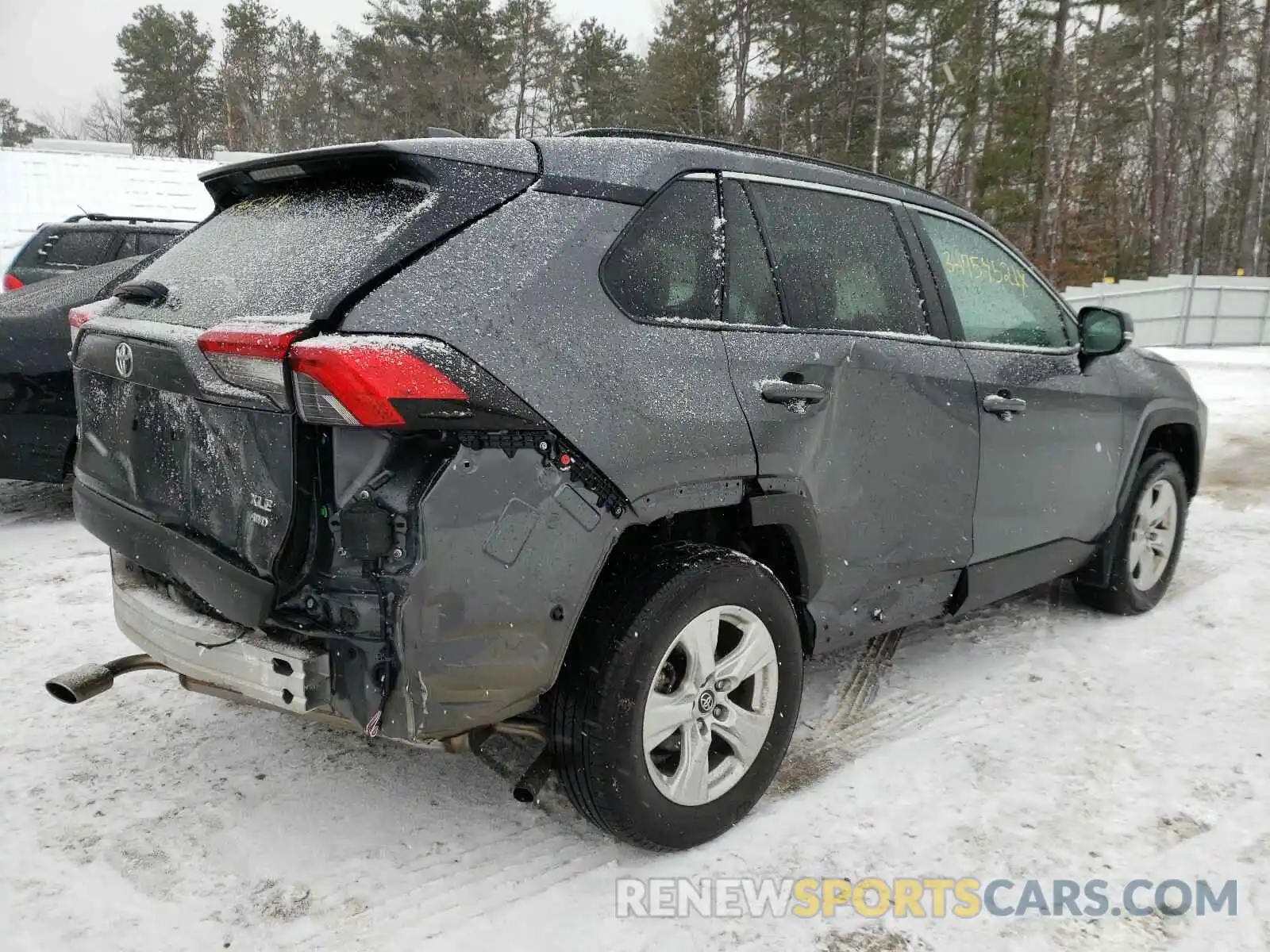 4 Photograph of a damaged car 2T3P1RFV0KC042798 TOYOTA RAV4 2019