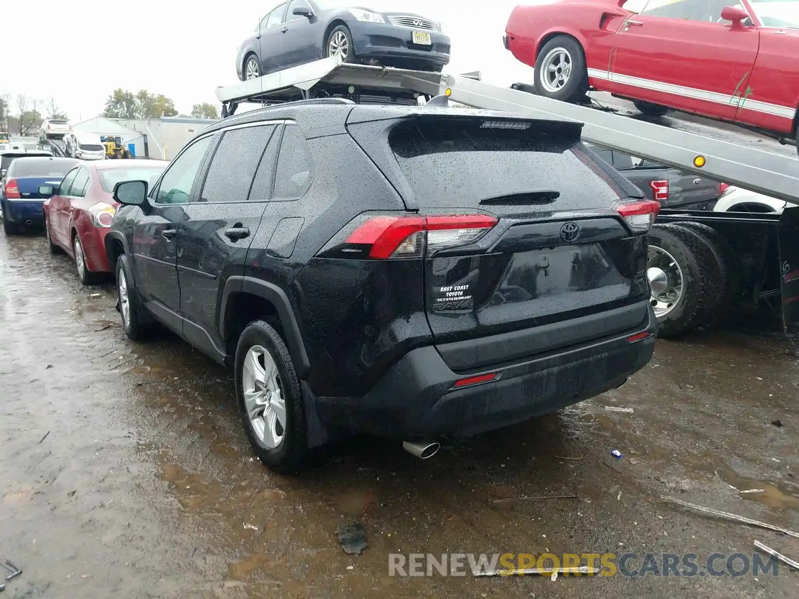 3 Фотография поврежденного автомобиля 2T3P1RFV0KC051212 TOYOTA RAV4 2019