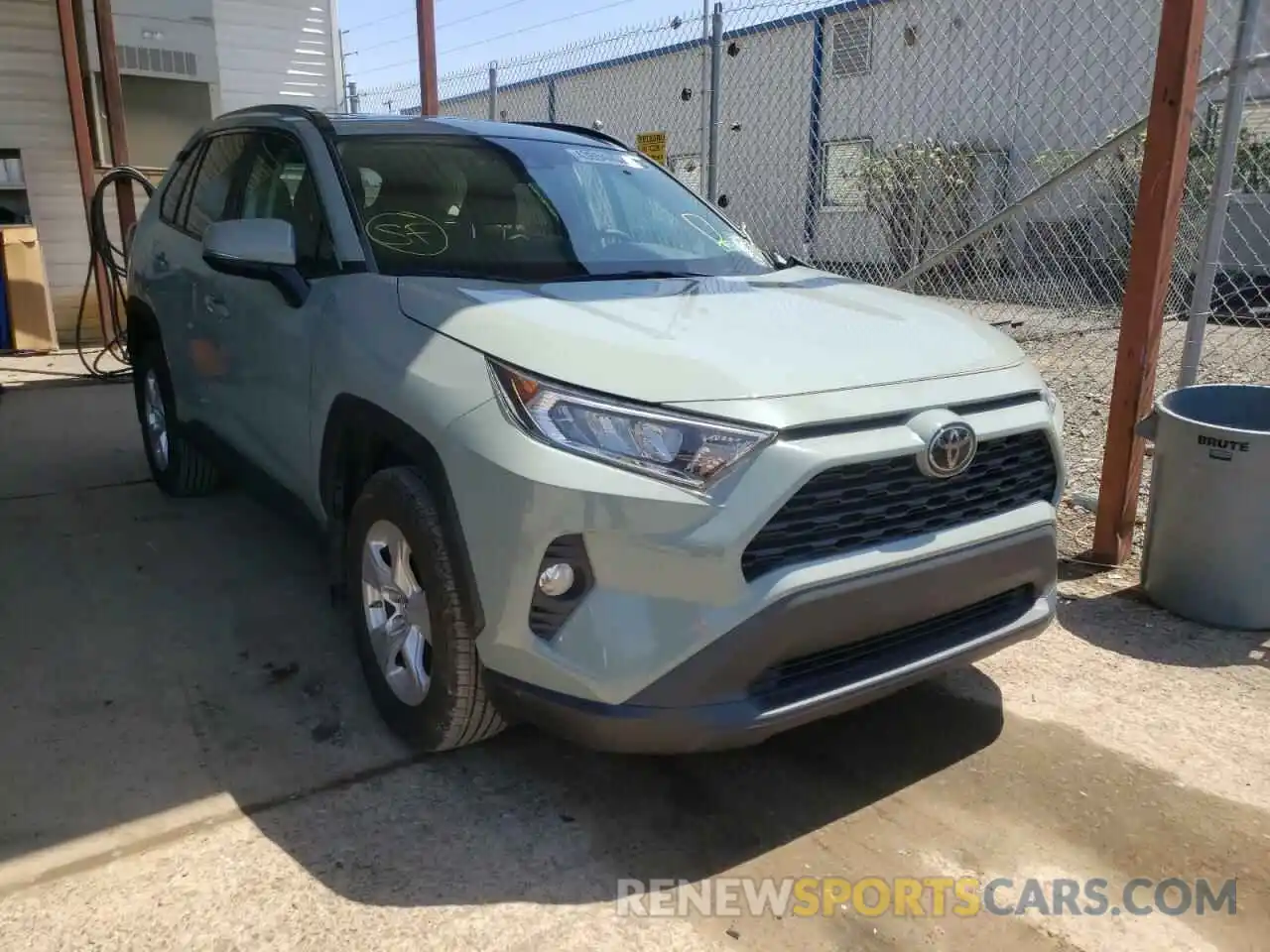 1 Photograph of a damaged car 2T3P1RFV0KC054336 TOYOTA RAV4 2019