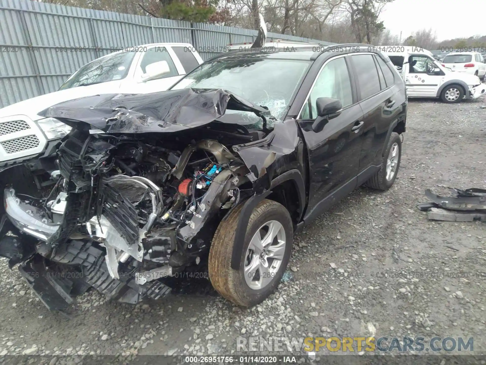 2 Фотография поврежденного автомобиля 2T3P1RFV0KW020685 TOYOTA RAV4 2019