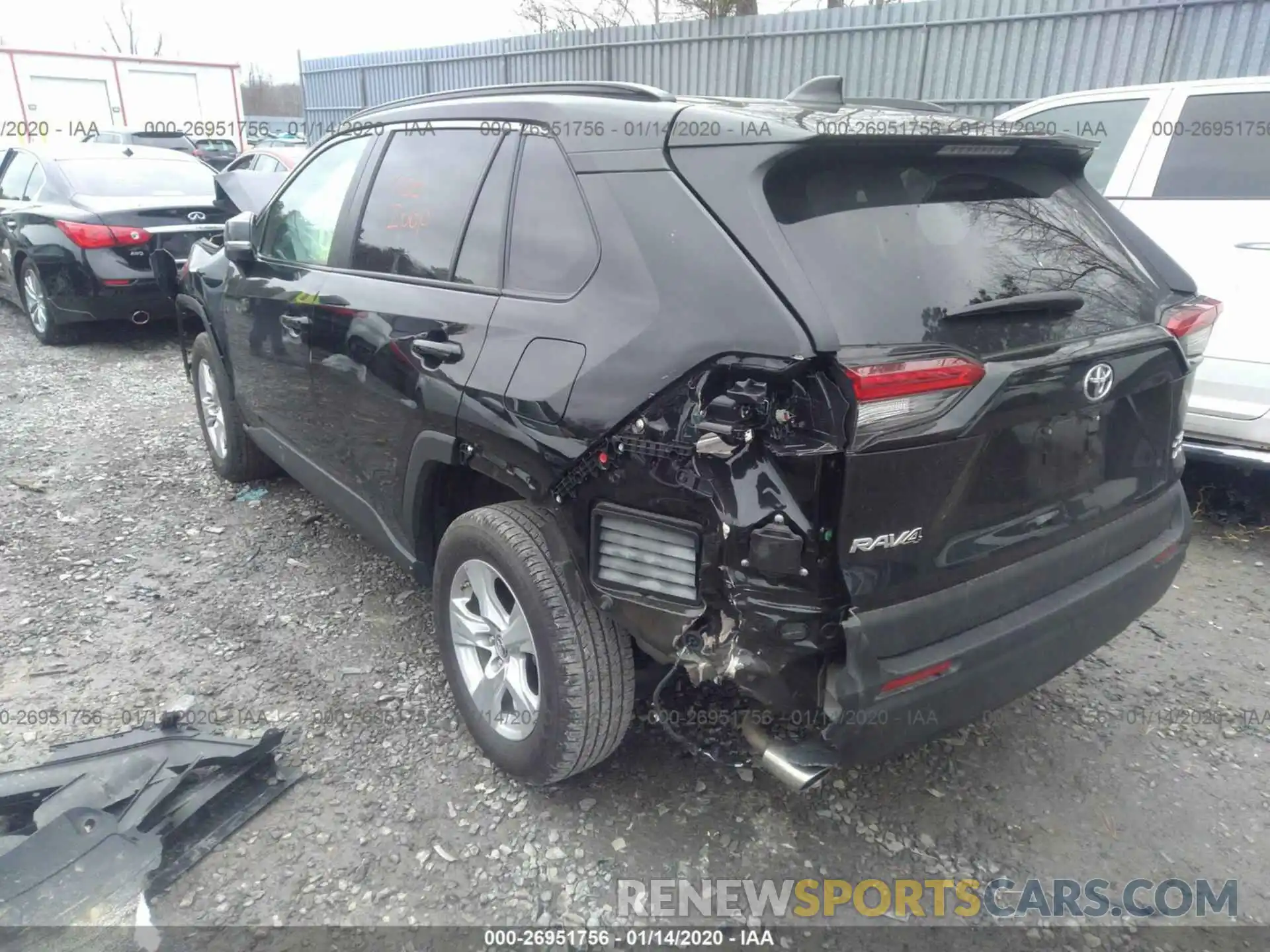 3 Фотография поврежденного автомобиля 2T3P1RFV0KW020685 TOYOTA RAV4 2019