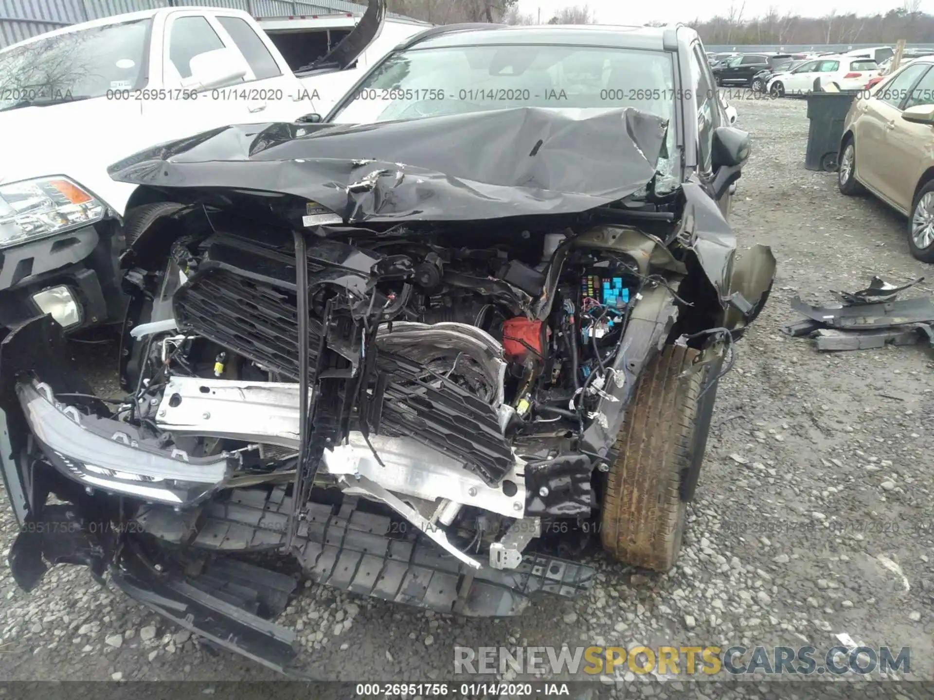 6 Photograph of a damaged car 2T3P1RFV0KW020685 TOYOTA RAV4 2019