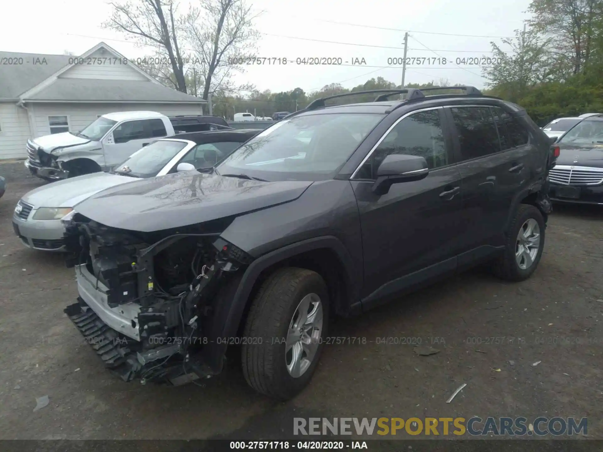 2 Photograph of a damaged car 2T3P1RFV0KW023344 TOYOTA RAV4 2019