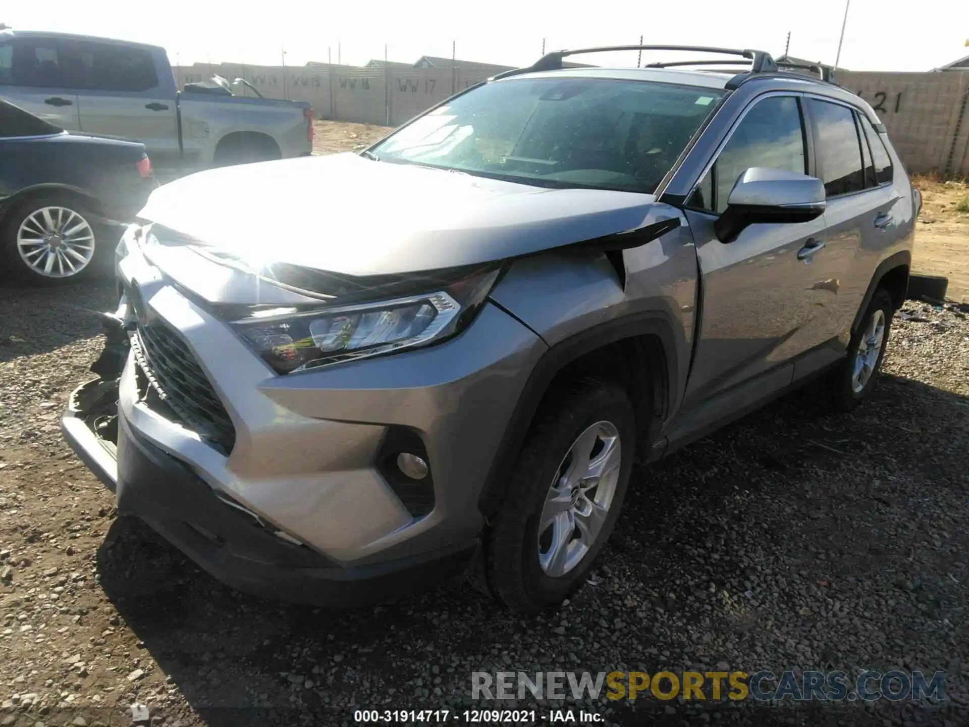 2 Фотография поврежденного автомобиля 2T3P1RFV0KW028690 TOYOTA RAV4 2019