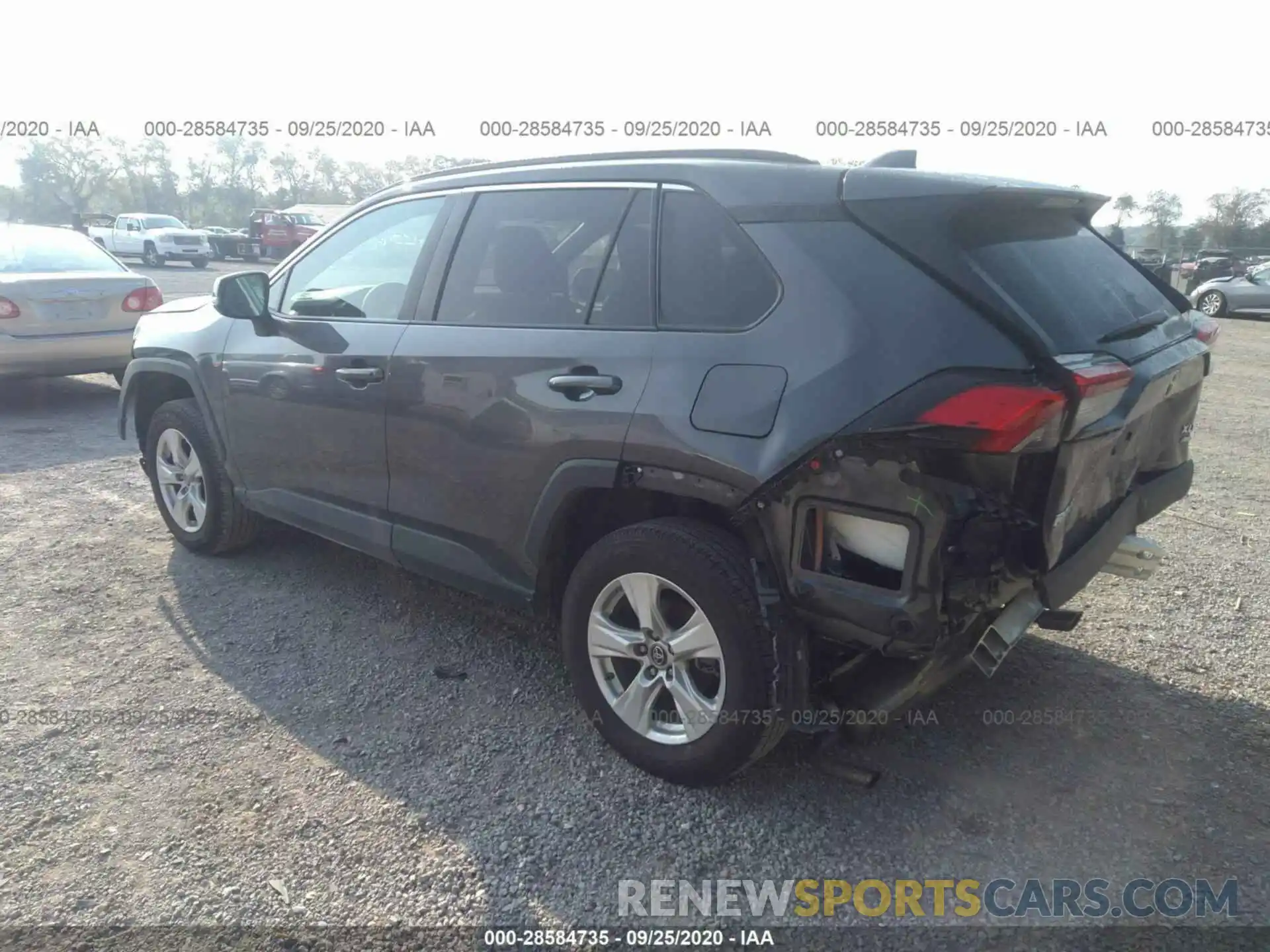 3 Фотография поврежденного автомобиля 2T3P1RFV0KW032139 TOYOTA RAV4 2019