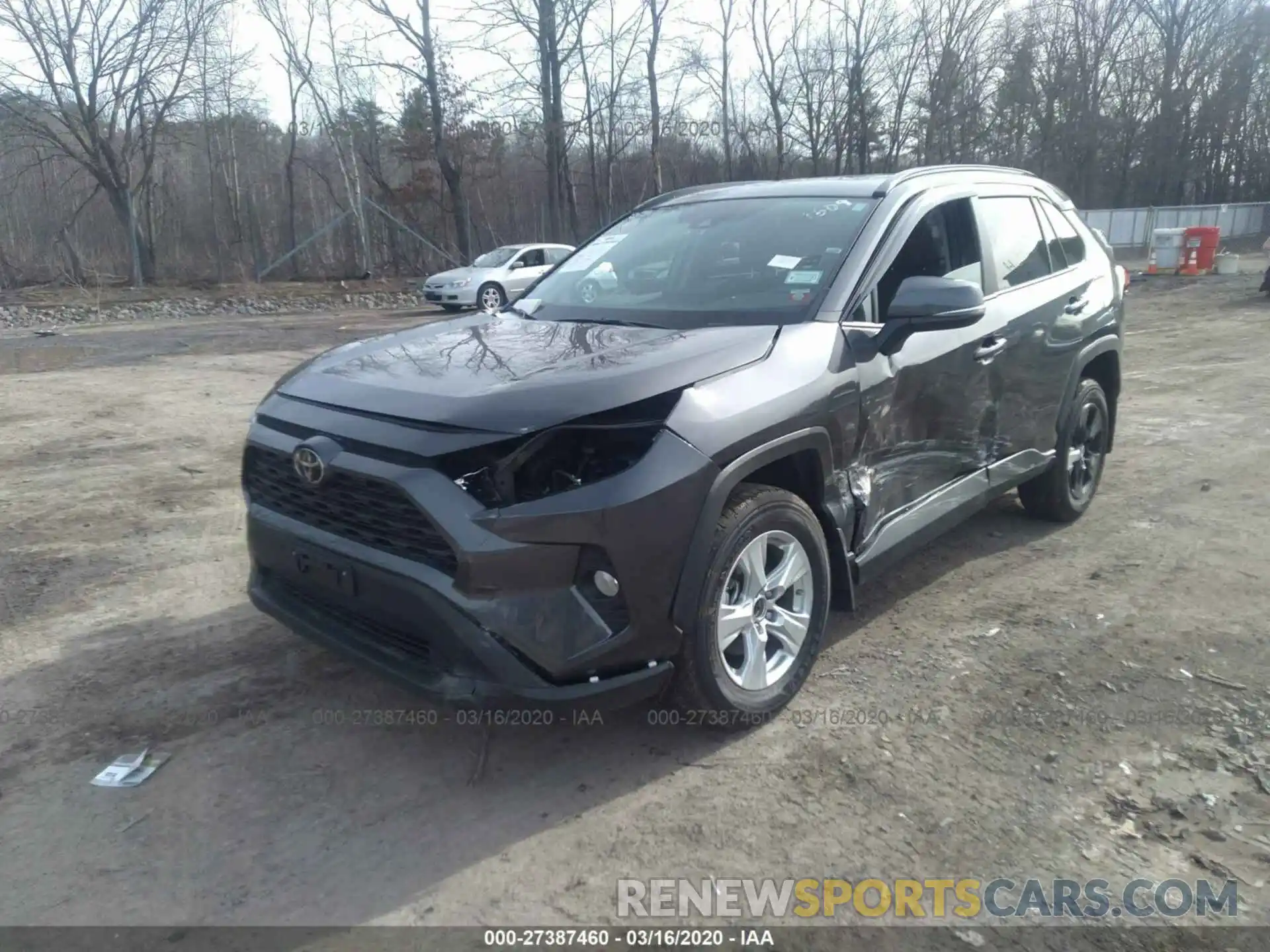 2 Photograph of a damaged car 2T3P1RFV0KW042735 TOYOTA RAV4 2019