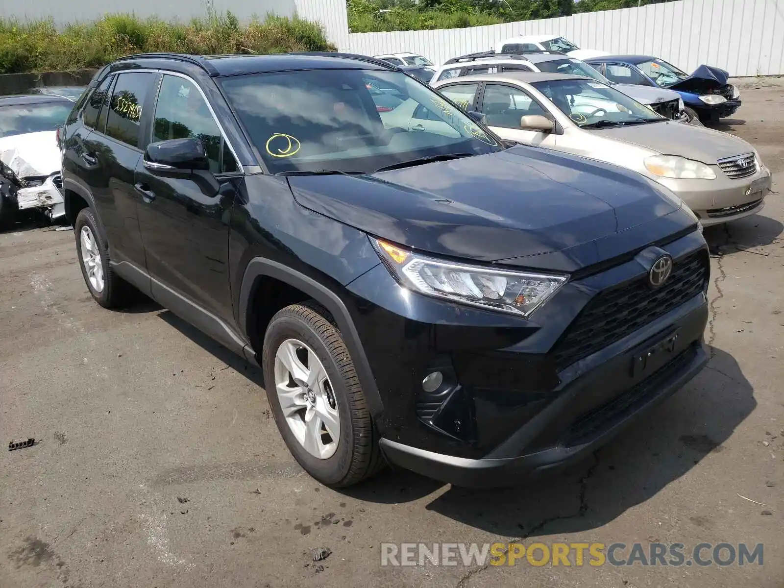 1 Photograph of a damaged car 2T3P1RFV0KW076321 TOYOTA RAV4 2019