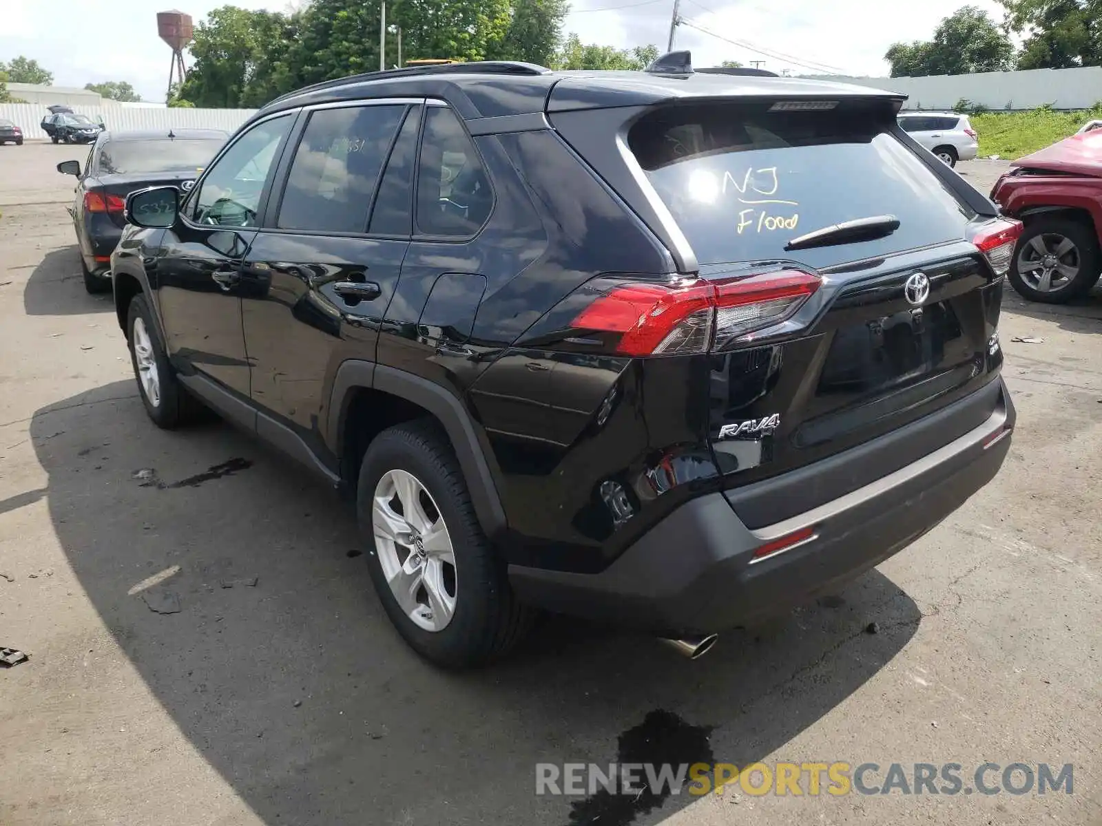 3 Photograph of a damaged car 2T3P1RFV0KW076321 TOYOTA RAV4 2019