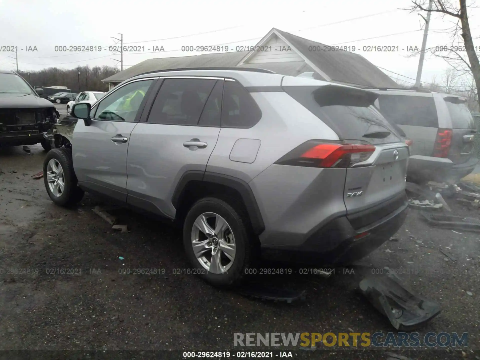 3 Photograph of a damaged car 2T3P1RFV0KW081972 TOYOTA RAV4 2019