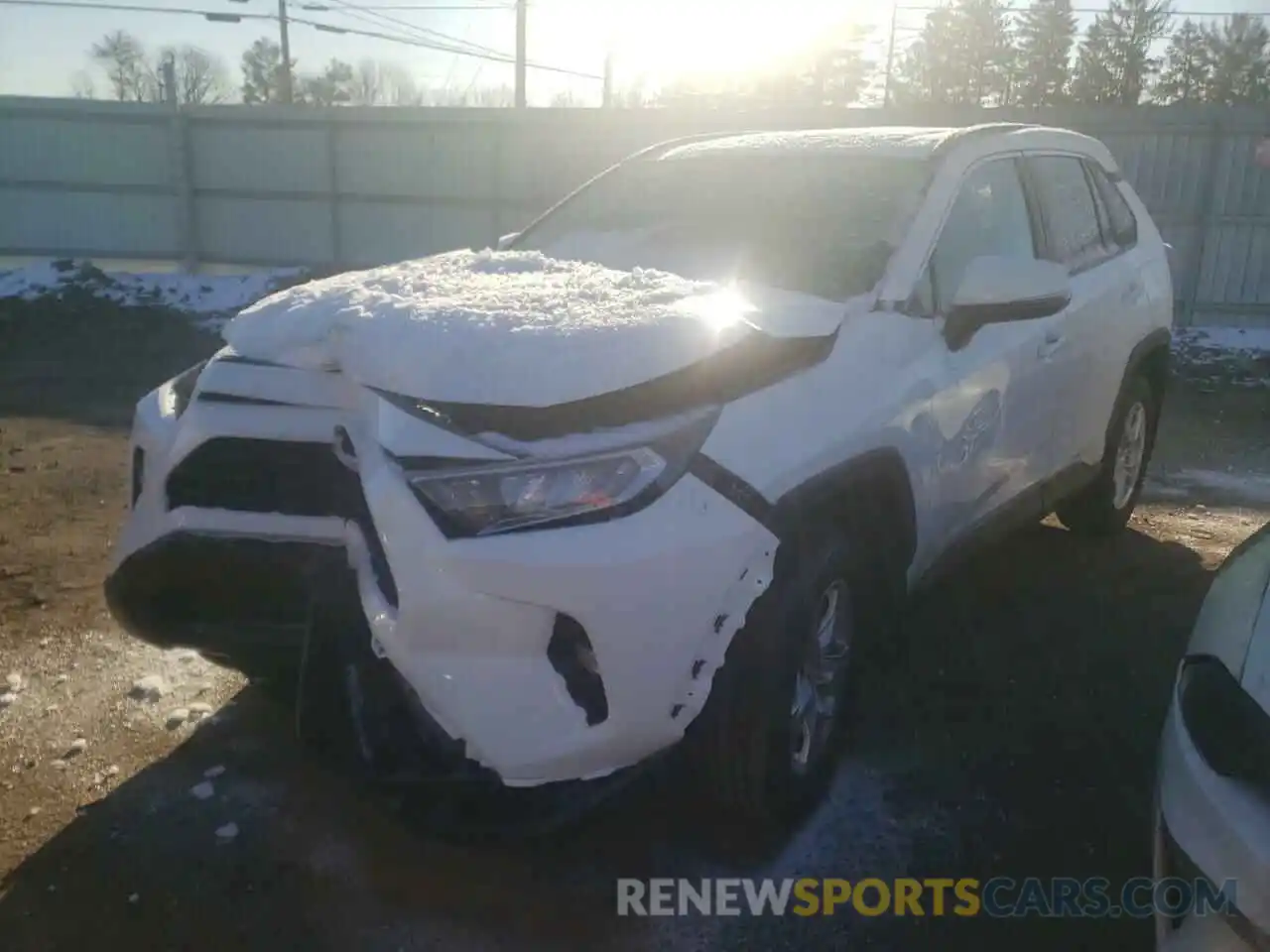 2 Фотография поврежденного автомобиля 2T3P1RFV1KC001175 TOYOTA RAV4 2019