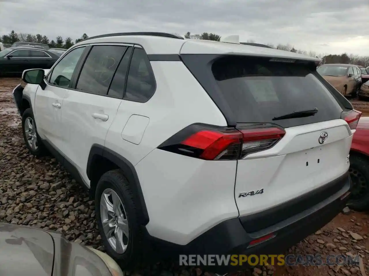 3 Photograph of a damaged car 2T3P1RFV1KC001175 TOYOTA RAV4 2019