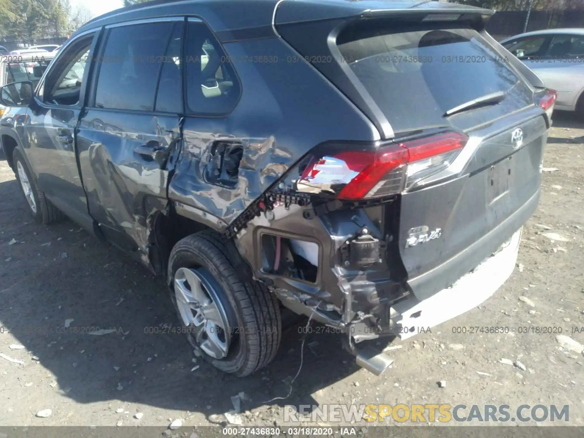 6 Фотография поврежденного автомобиля 2T3P1RFV1KC002505 TOYOTA RAV4 2019