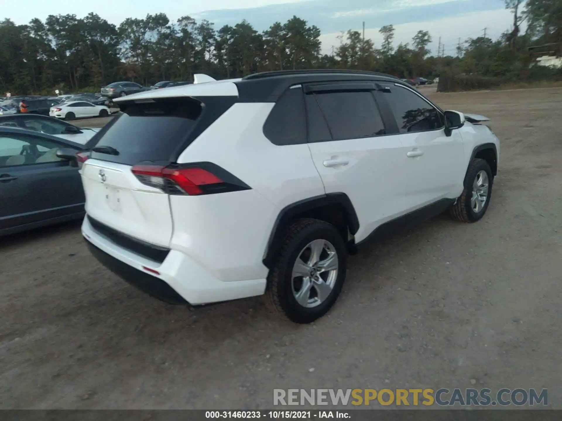 4 Photograph of a damaged car 2T3P1RFV1KC009714 TOYOTA RAV4 2019