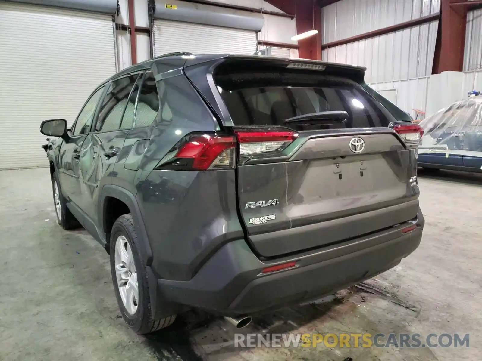 3 Photograph of a damaged car 2T3P1RFV1KC017361 TOYOTA RAV4 2019