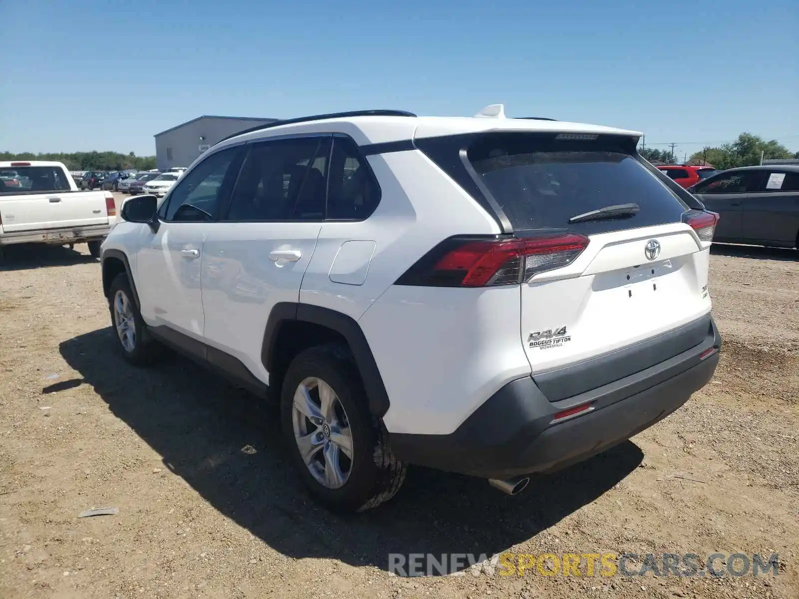 3 Photograph of a damaged car 2T3P1RFV1KC018154 TOYOTA RAV4 2019