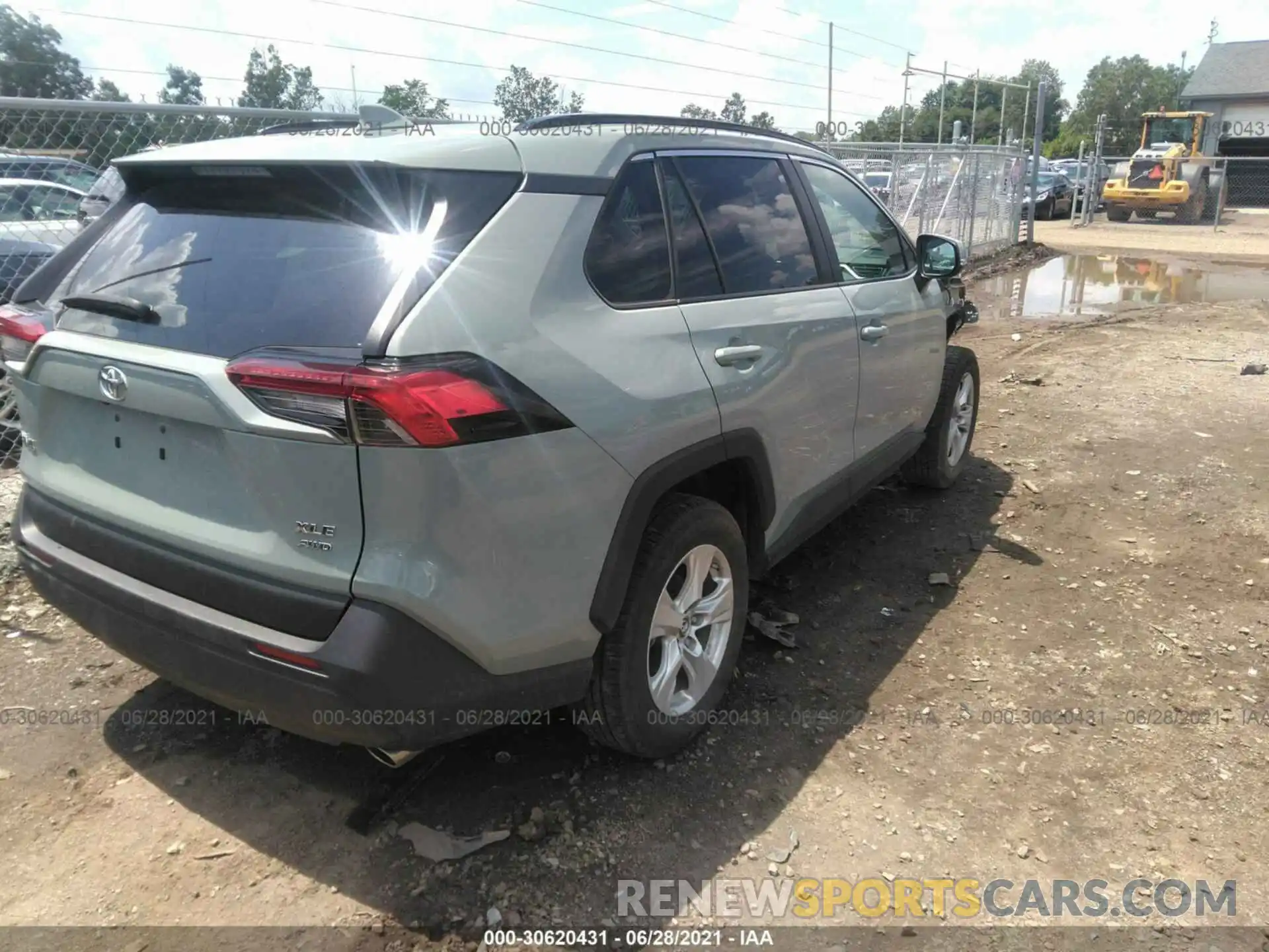 4 Photograph of a damaged car 2T3P1RFV1KC018249 TOYOTA RAV4 2019