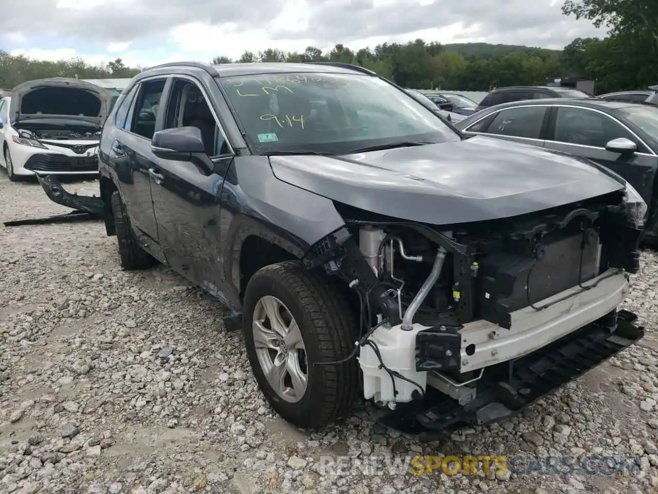 1 Photograph of a damaged car 2T3P1RFV1KC019207 TOYOTA RAV4 2019