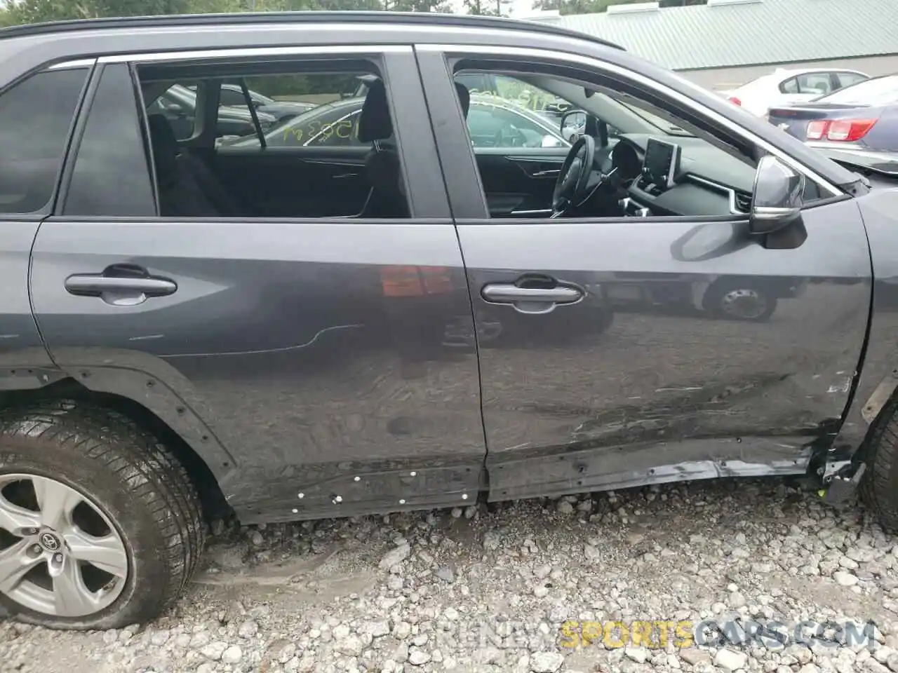 9 Photograph of a damaged car 2T3P1RFV1KC019207 TOYOTA RAV4 2019